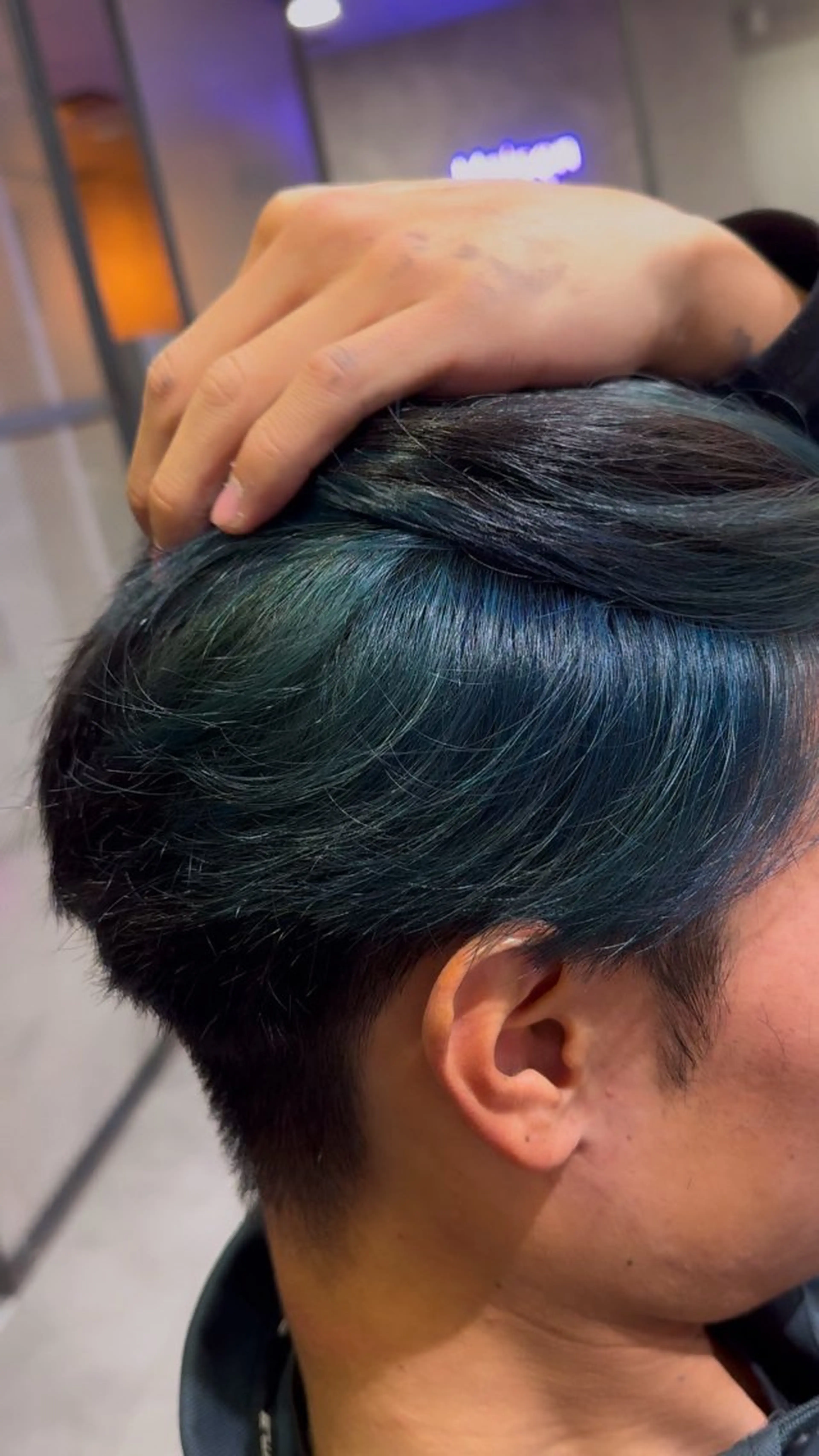 カラー 内藤 翼のヘアスタイル