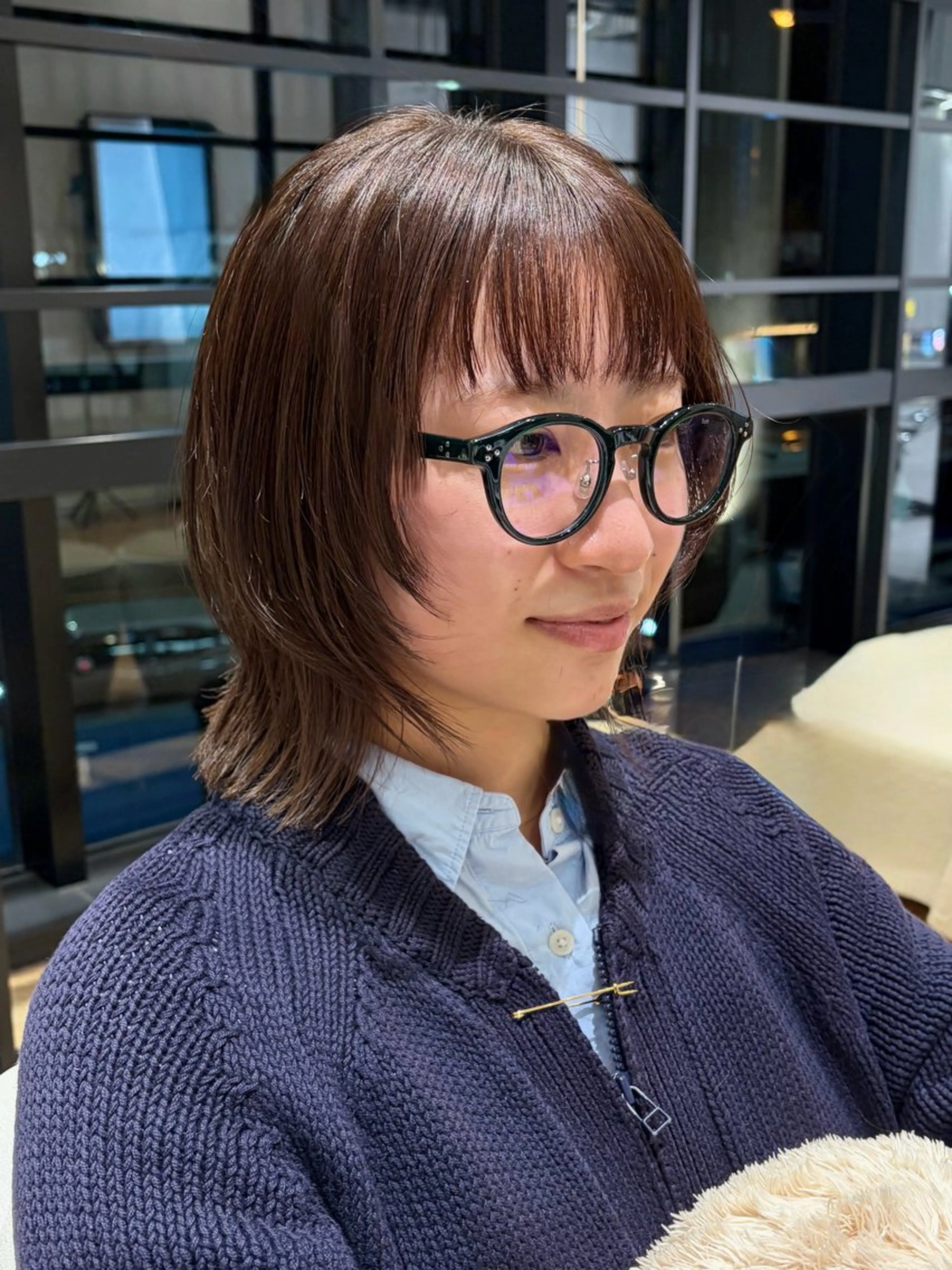 ミディアム カラー カット ヘアカラー トリートメント サエ/ レイヤー/パーマのヘアスタイル