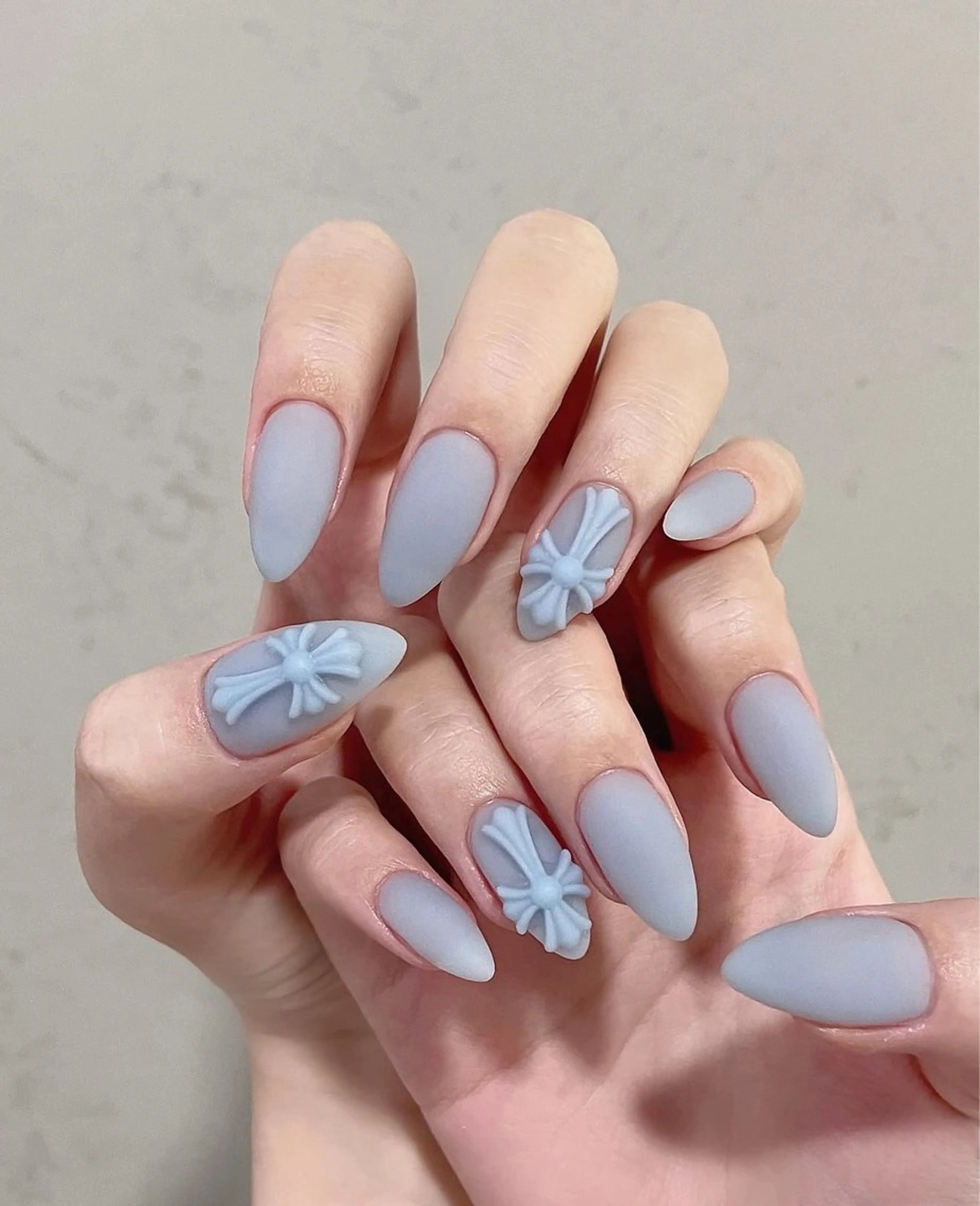 ネイル アニマル柄 オーロラネイル チークネイル フラッシュネイル ジェルネイル ハンドネイル Lyna 池袋のネイルデザイン