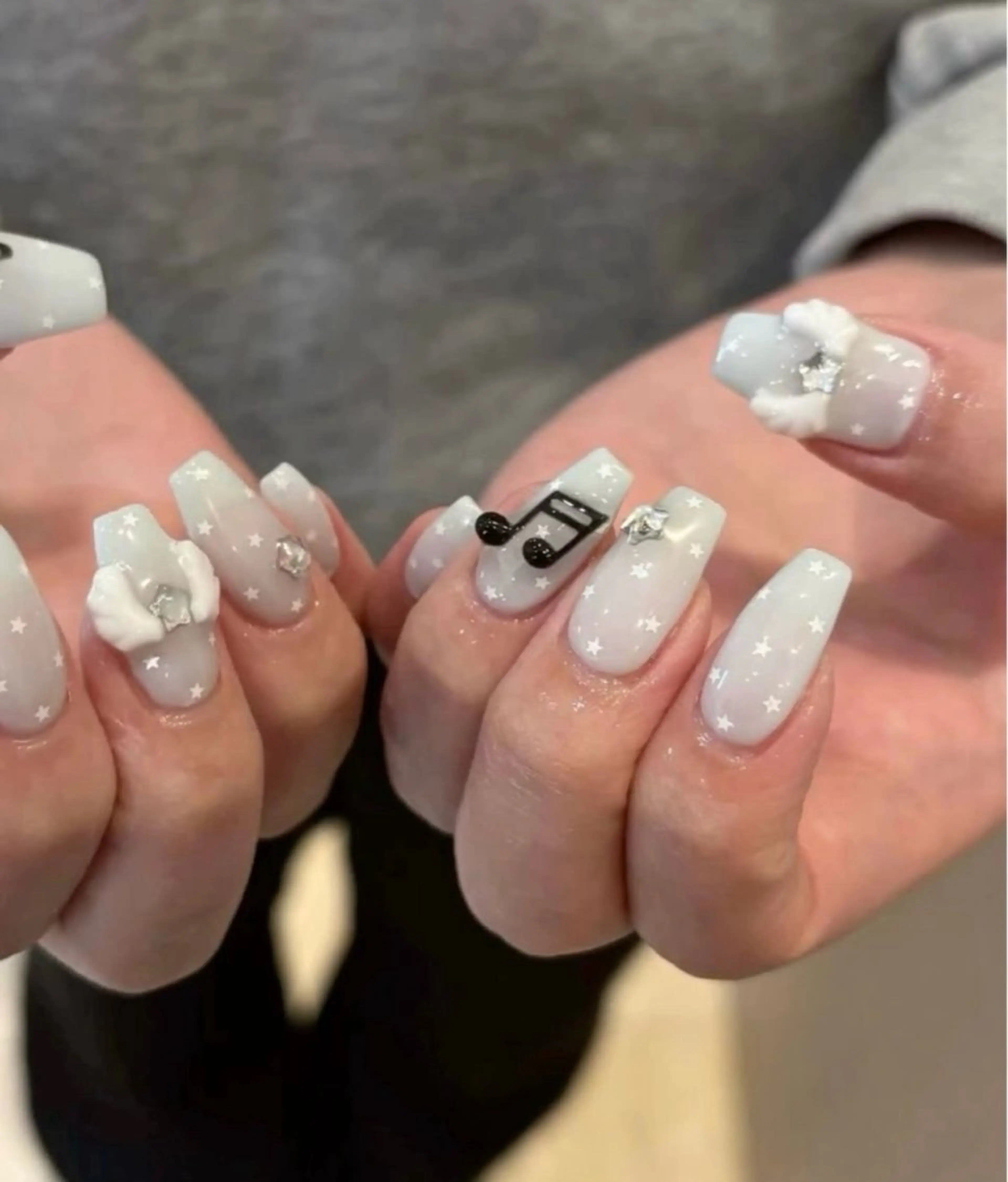 ネイル MoonHi Nail 朝霞台のネイルデザイン