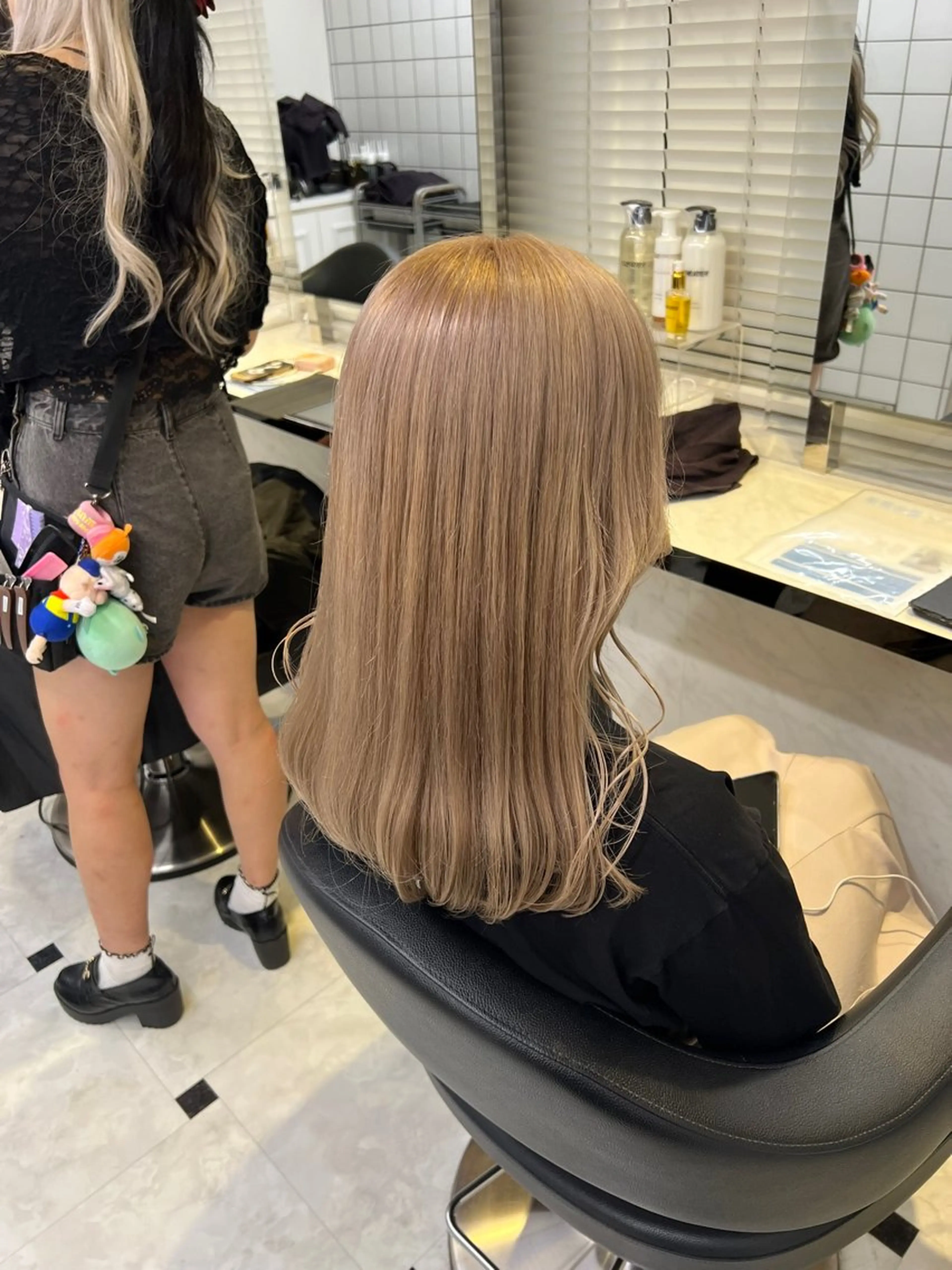 ロング カラー ヘアカラー トリートメント ヘアセット 愛され暖色♥️モテ 艶髪♥️りなのヘアスタイル