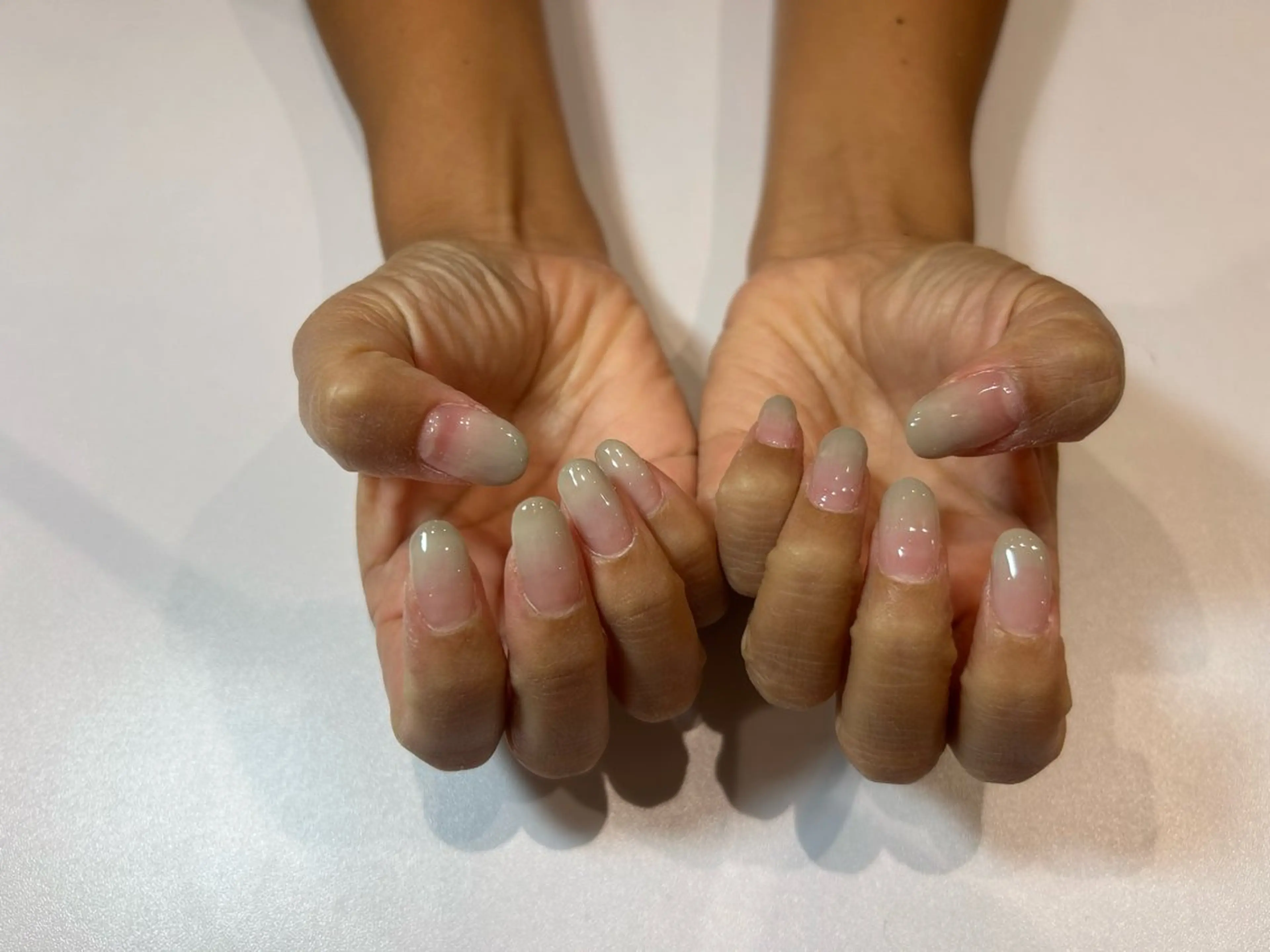 ネイル 阿部 まきほのヘアスタイル