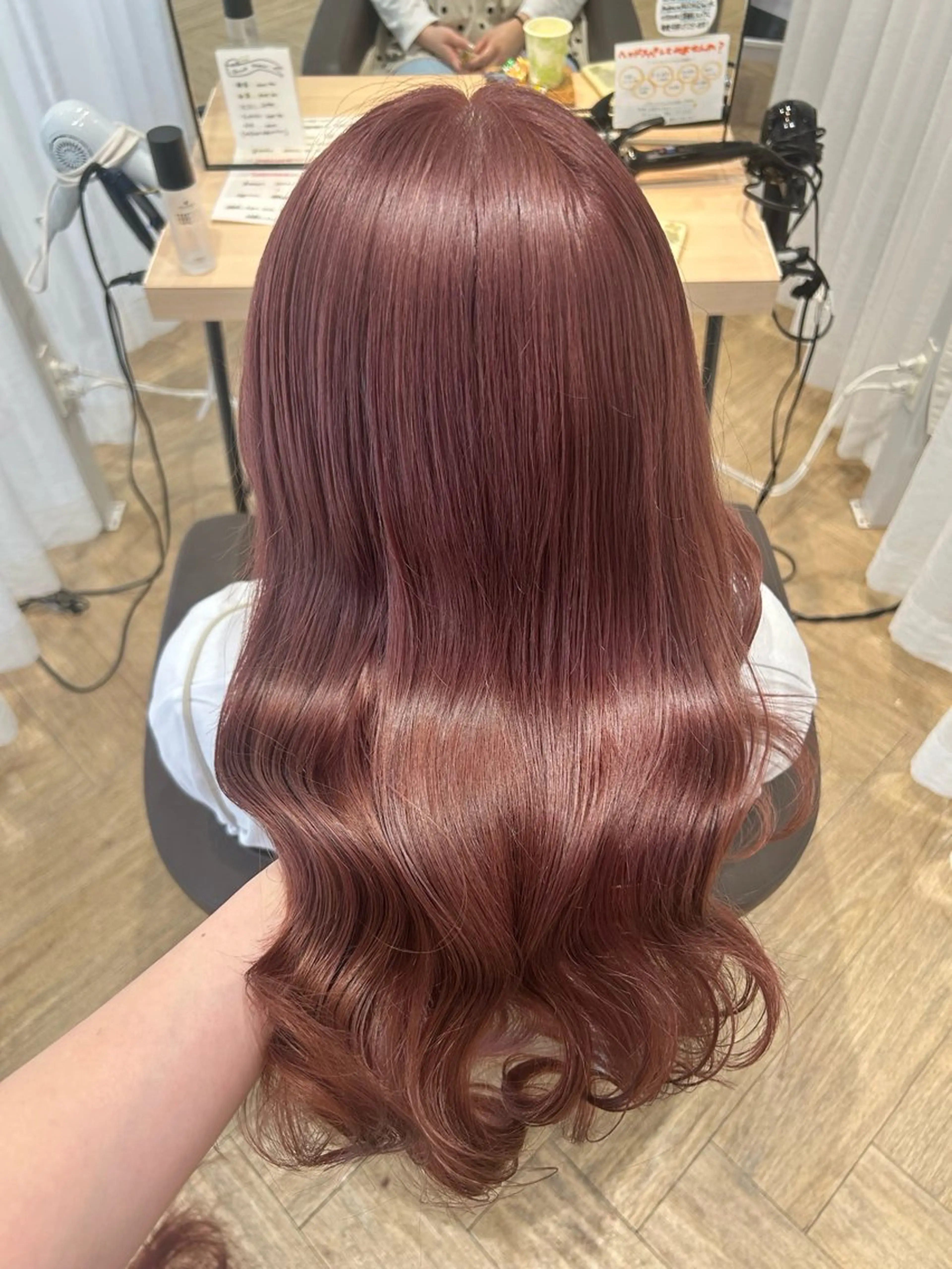 ロング カラー カット ヘアカラー 砂野 真璃奈のヘアスタイル