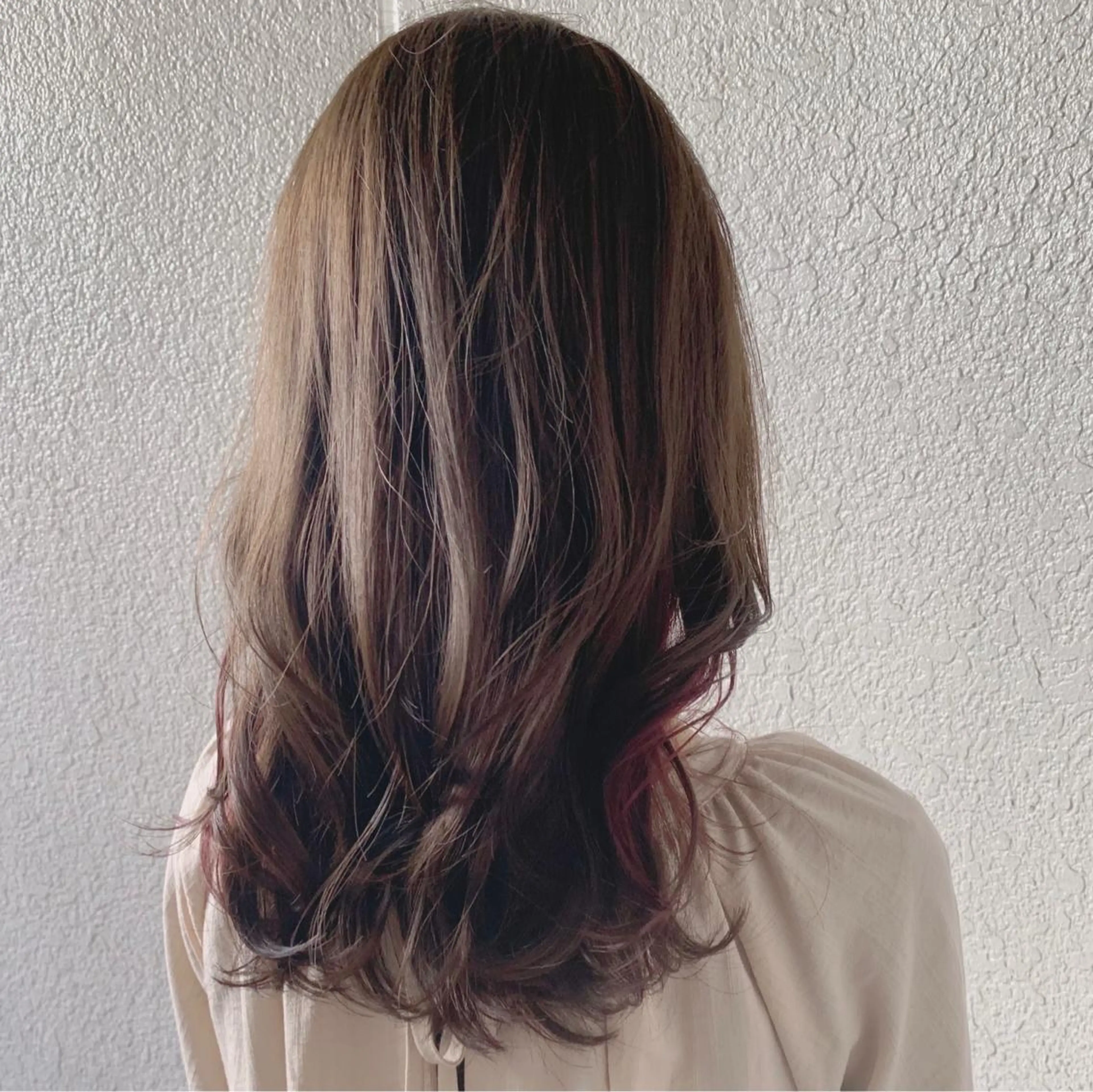ミディアム 鈴木 梓のヘアスタイル
