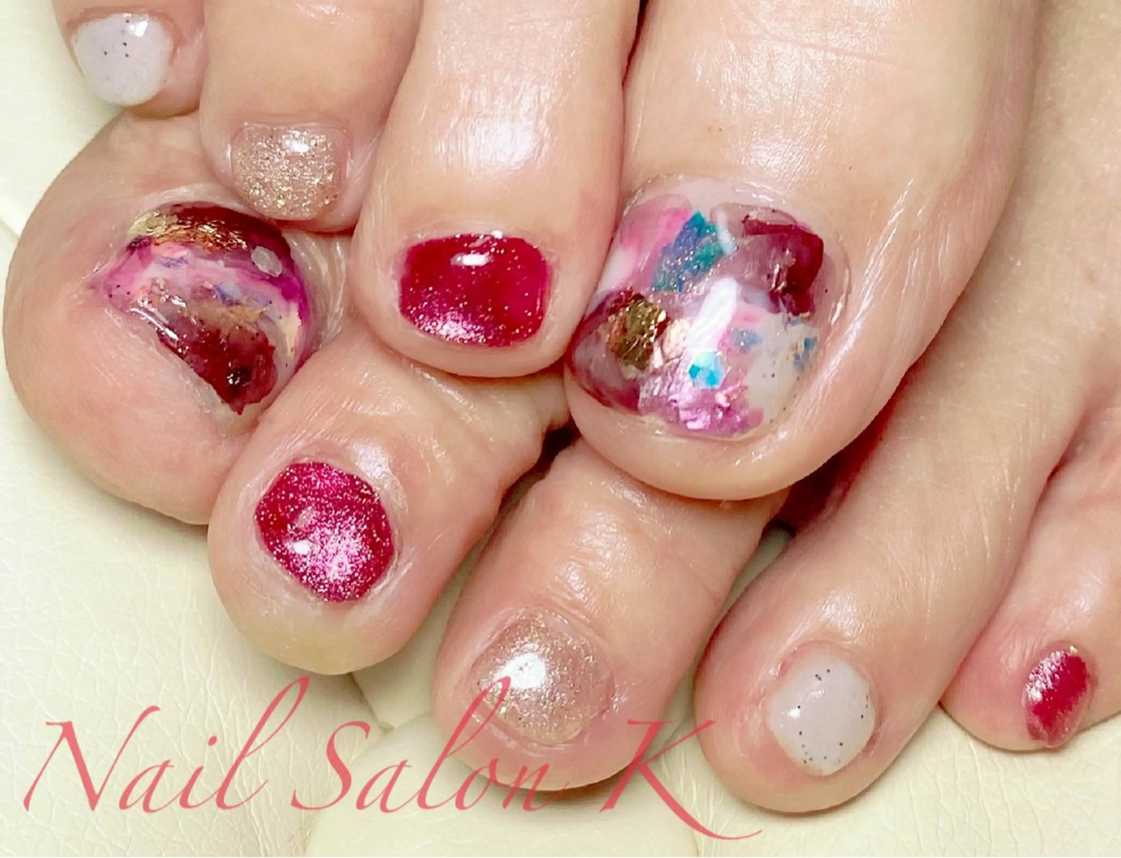 ネイル マグネットネイル ニュアンスネイル フットネイル Nail Salon K 🧸美爪育成のネイルデザイン