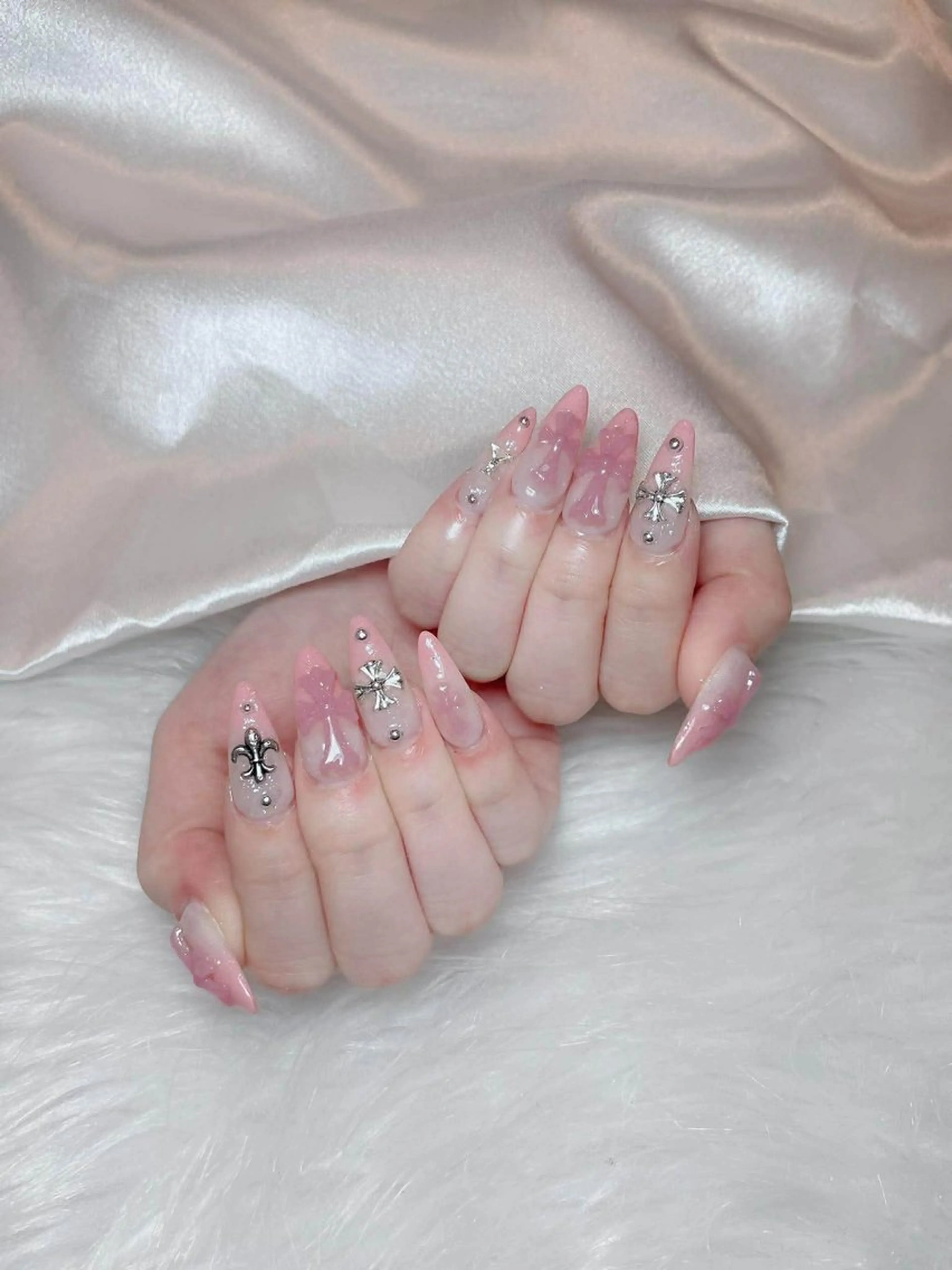 ネイル ハンドネイル Queen Nail Salonのネイルデザイン