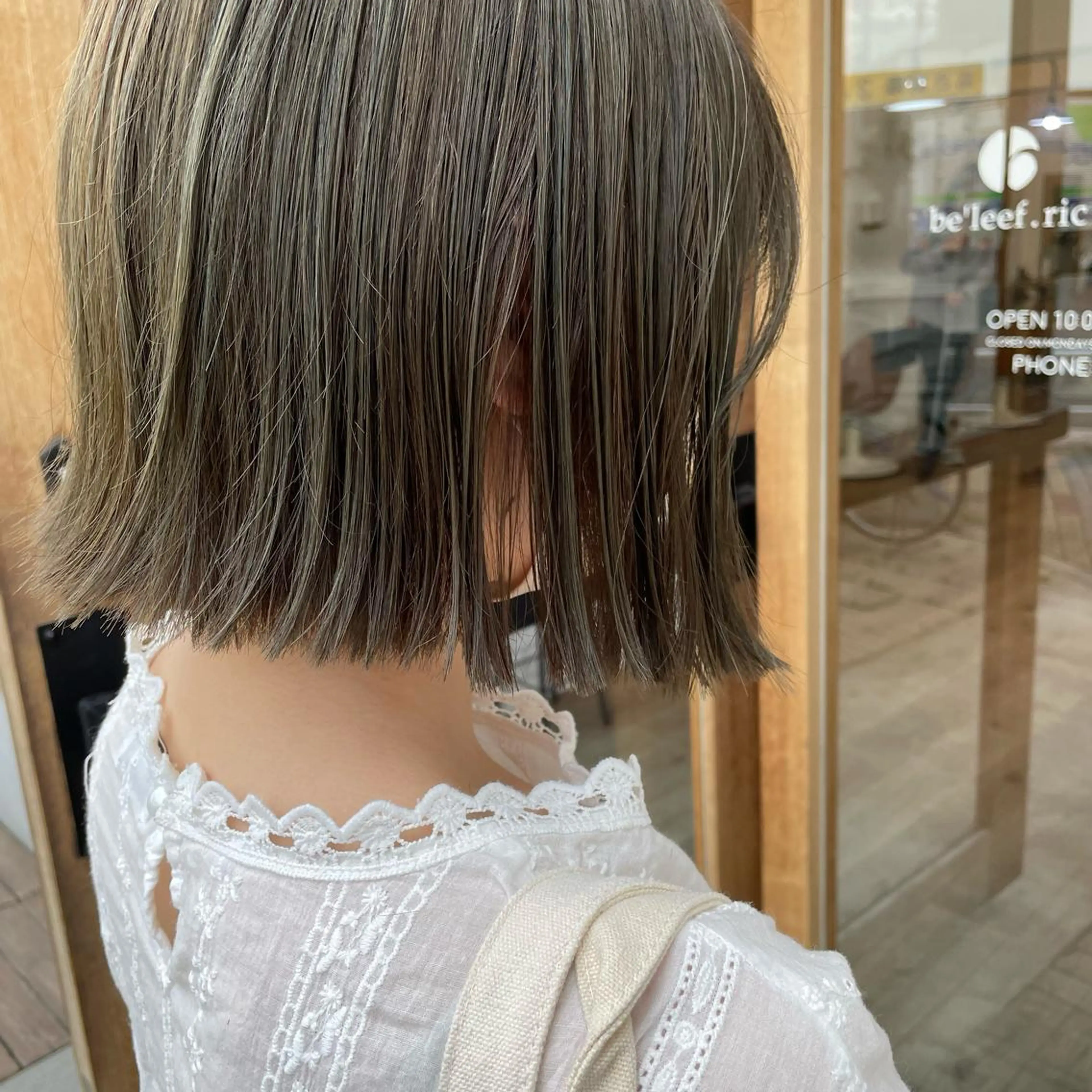 ショート カラー ヘアアレンジ ハイライトカラー ボブ ハイライト 🎗秋山勇/ GEAR.代表のヘアスタイル