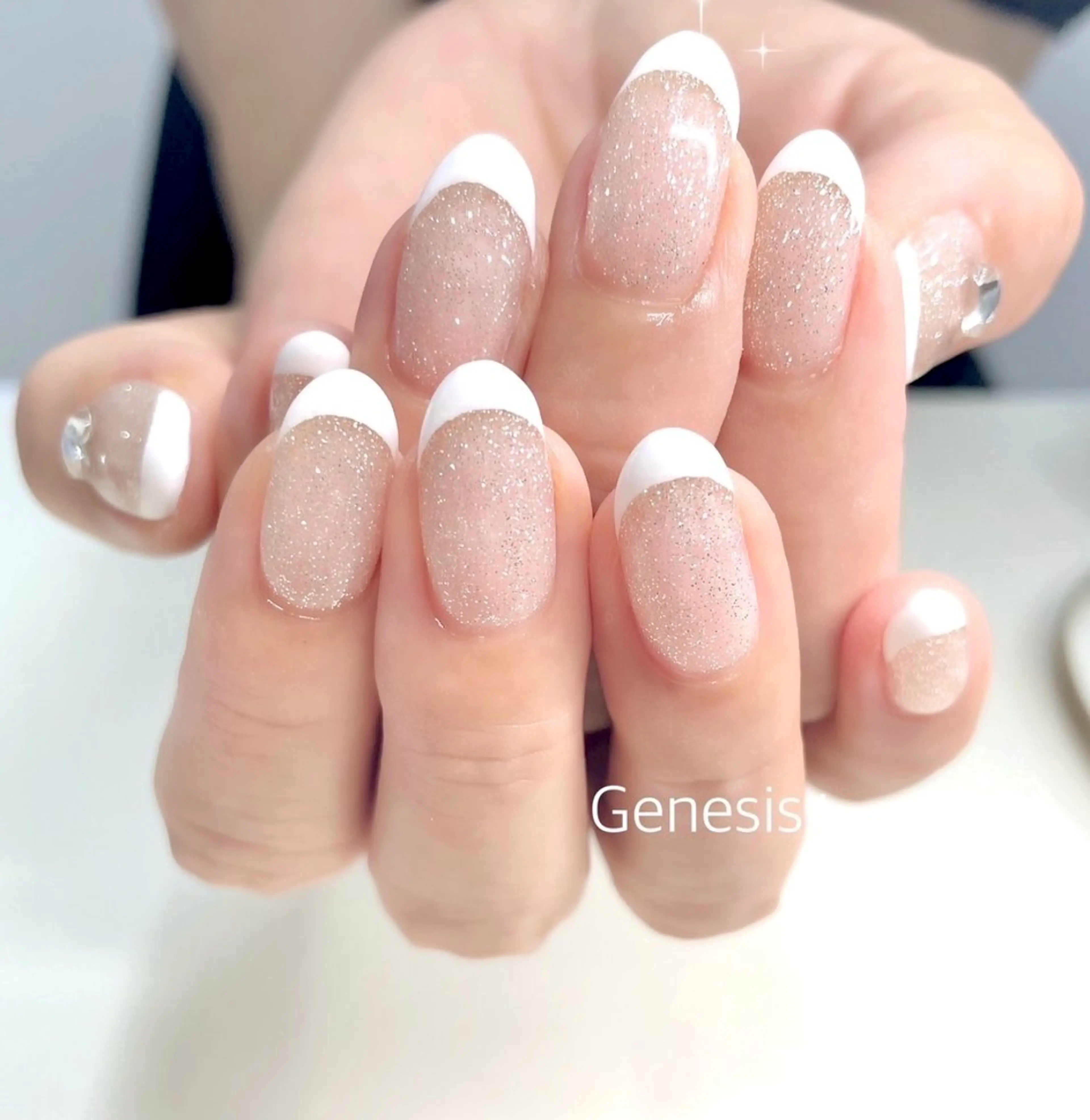ネイル フラッシュネイル フレンチネイル ストーンネイル Genesis Plus大津京店のマツエク・マツパデザイン
