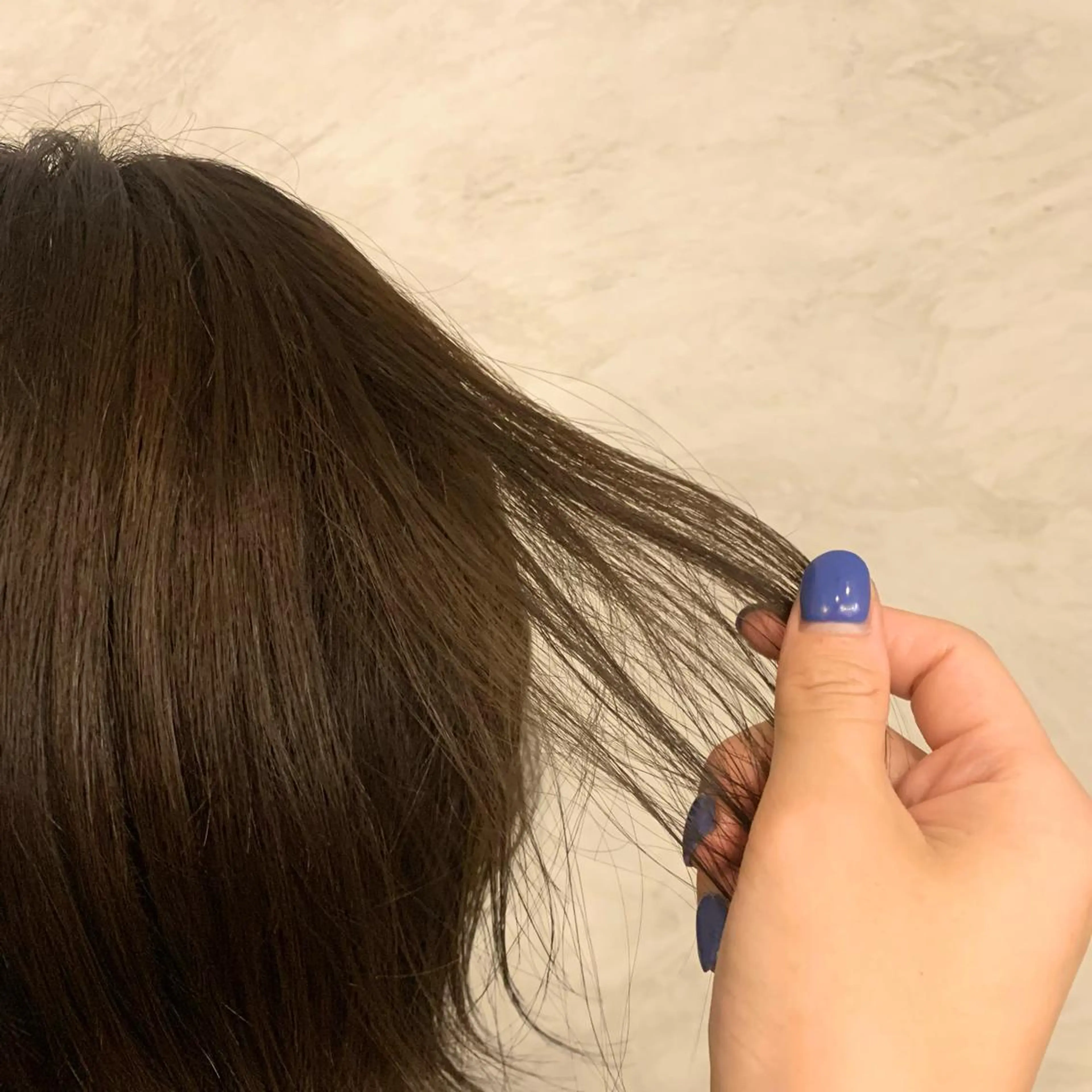 カラー ブラウンカラー オリーブブラウン みうら ありさのヘアスタイル