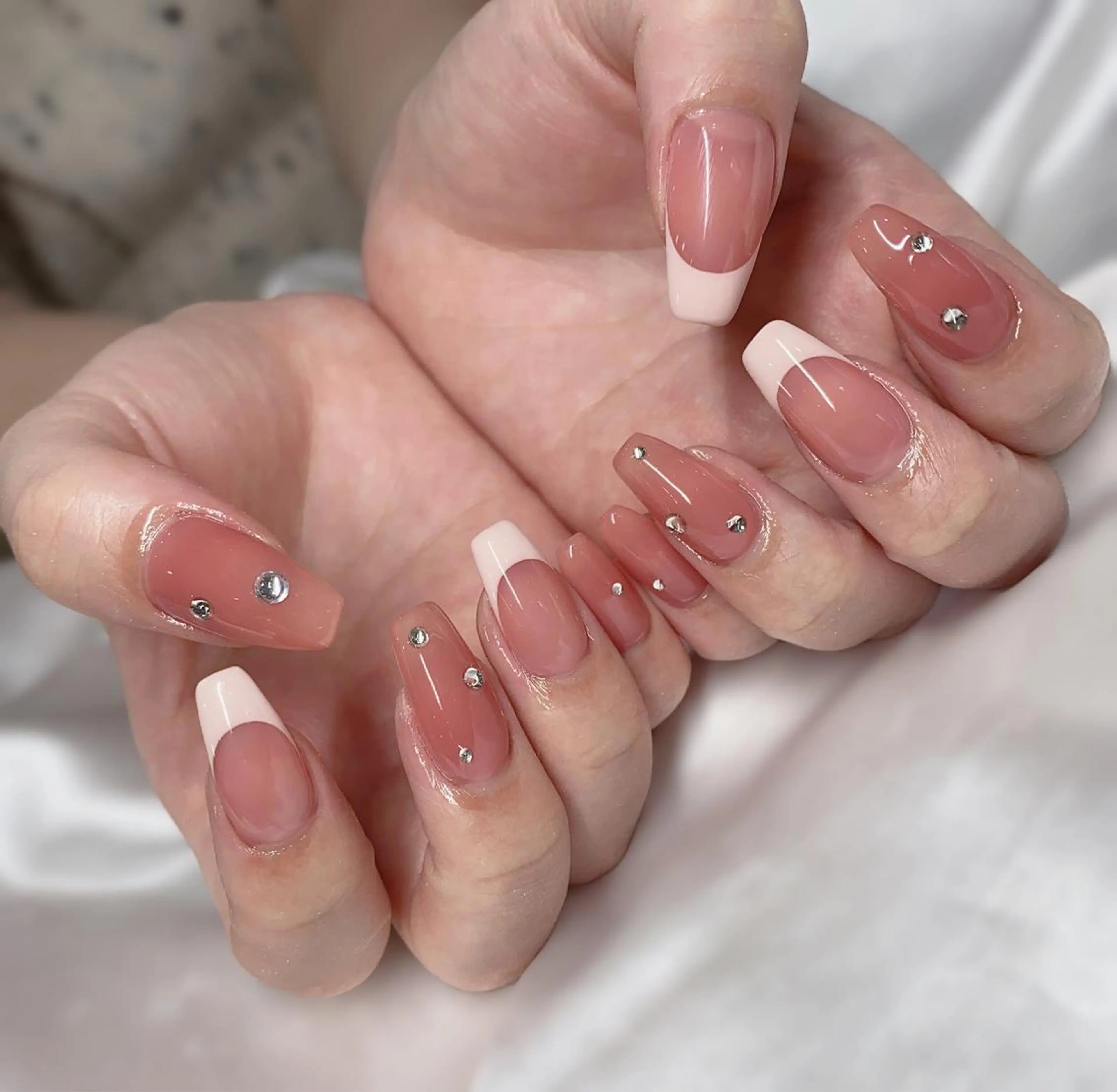 ネイル ネイルサロン 9Carats神田のネイルデザイン