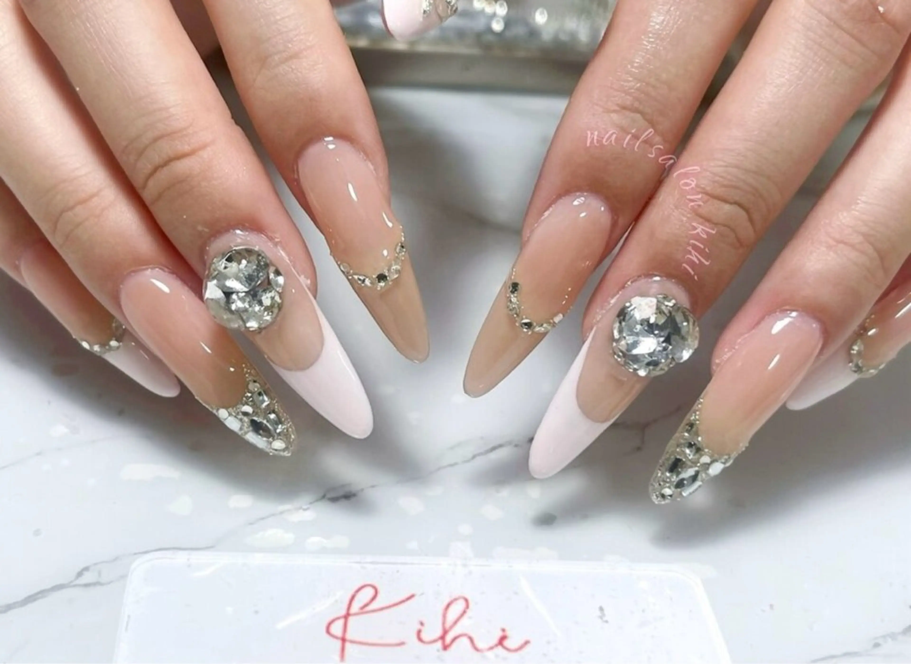 ネイル 清水 ユナのネイルデザイン