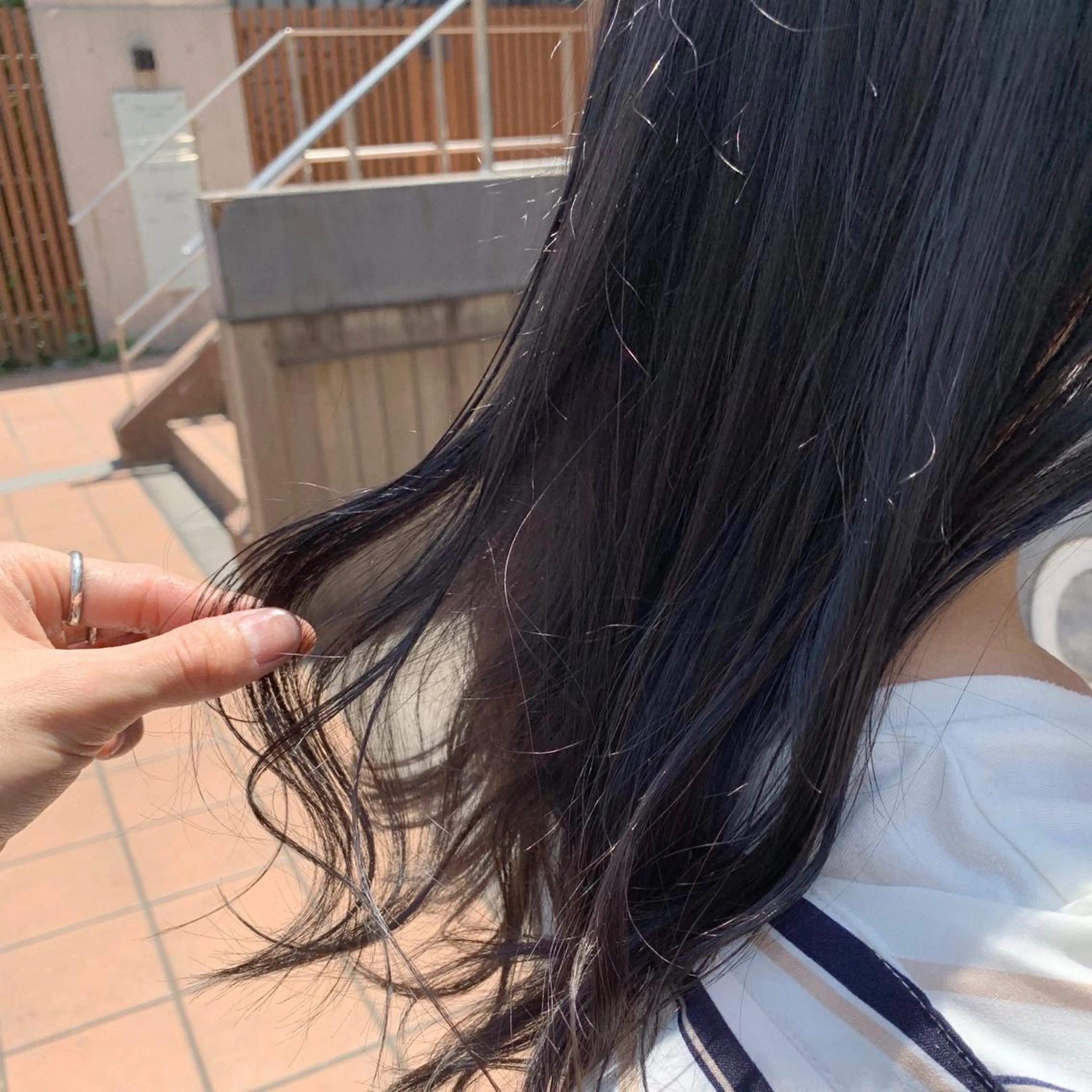 セミロング カラー パーマ ヘアアレンジ 黒髪 透明感カラー グレージュ カット ヘアカラー トリートメント 松田 亮葉のヘアスタイル