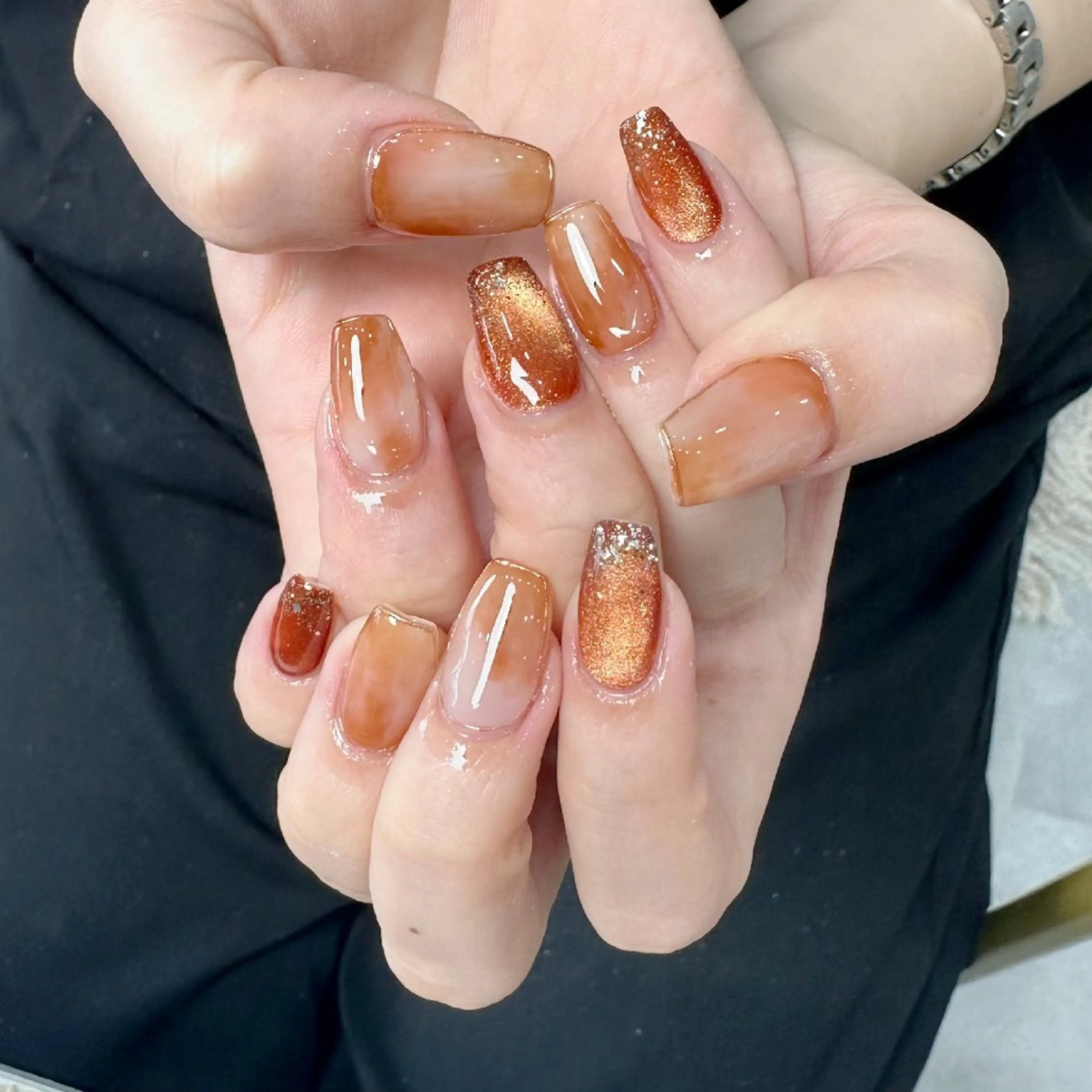 ネイル チークネイル フレンチネイル ジェルネイル ガーリー キラキラネイル ハンドネイル UM Nail Salonのネイルデザイン