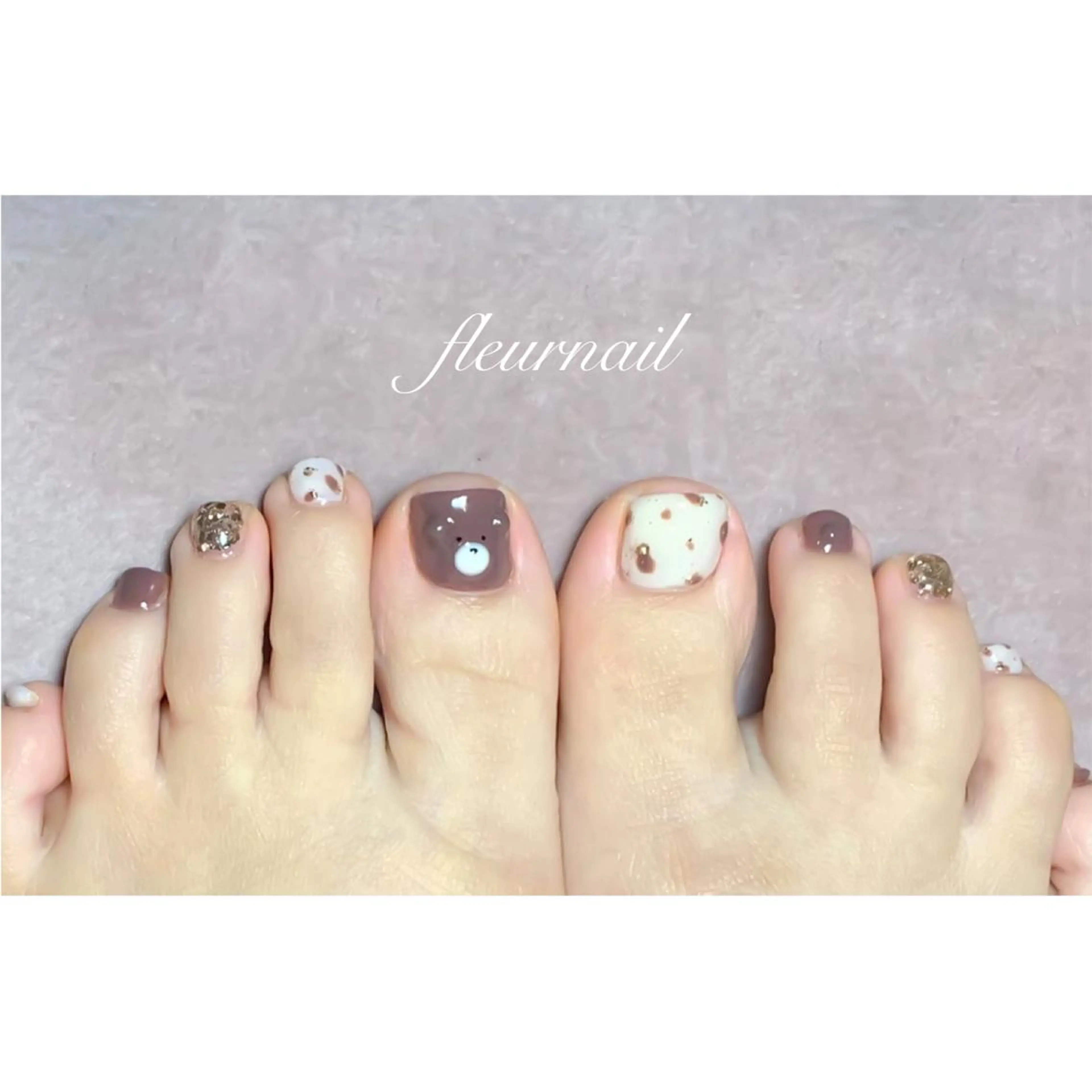 ネイル ブルー 長さ出し フットネイル ホワイト フットネイル fleurnail miuraのネイルデザイン