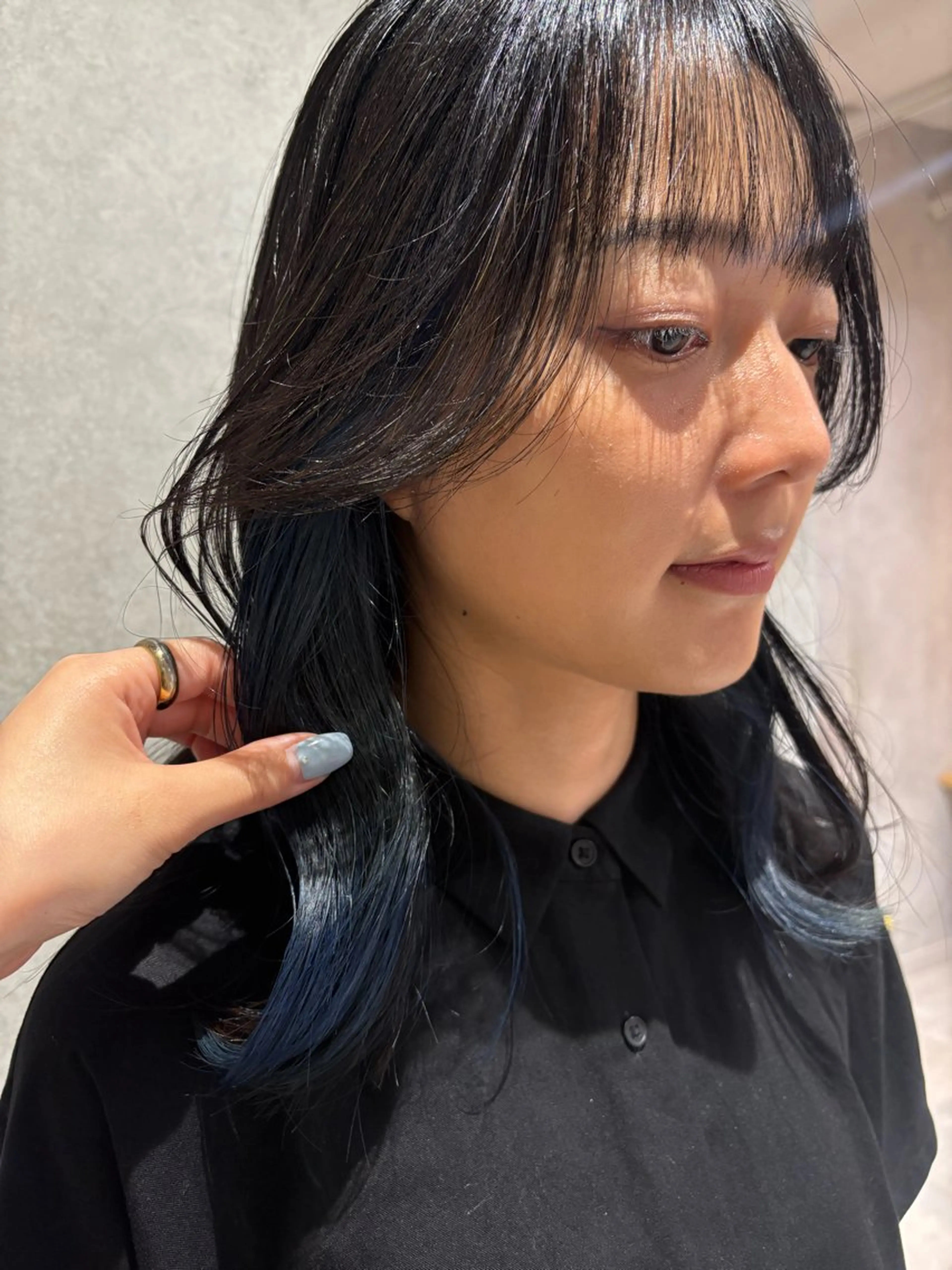 セミロング カラー yumemiレイヤー ‎✴︎ 透明感カラーのヘアスタイル