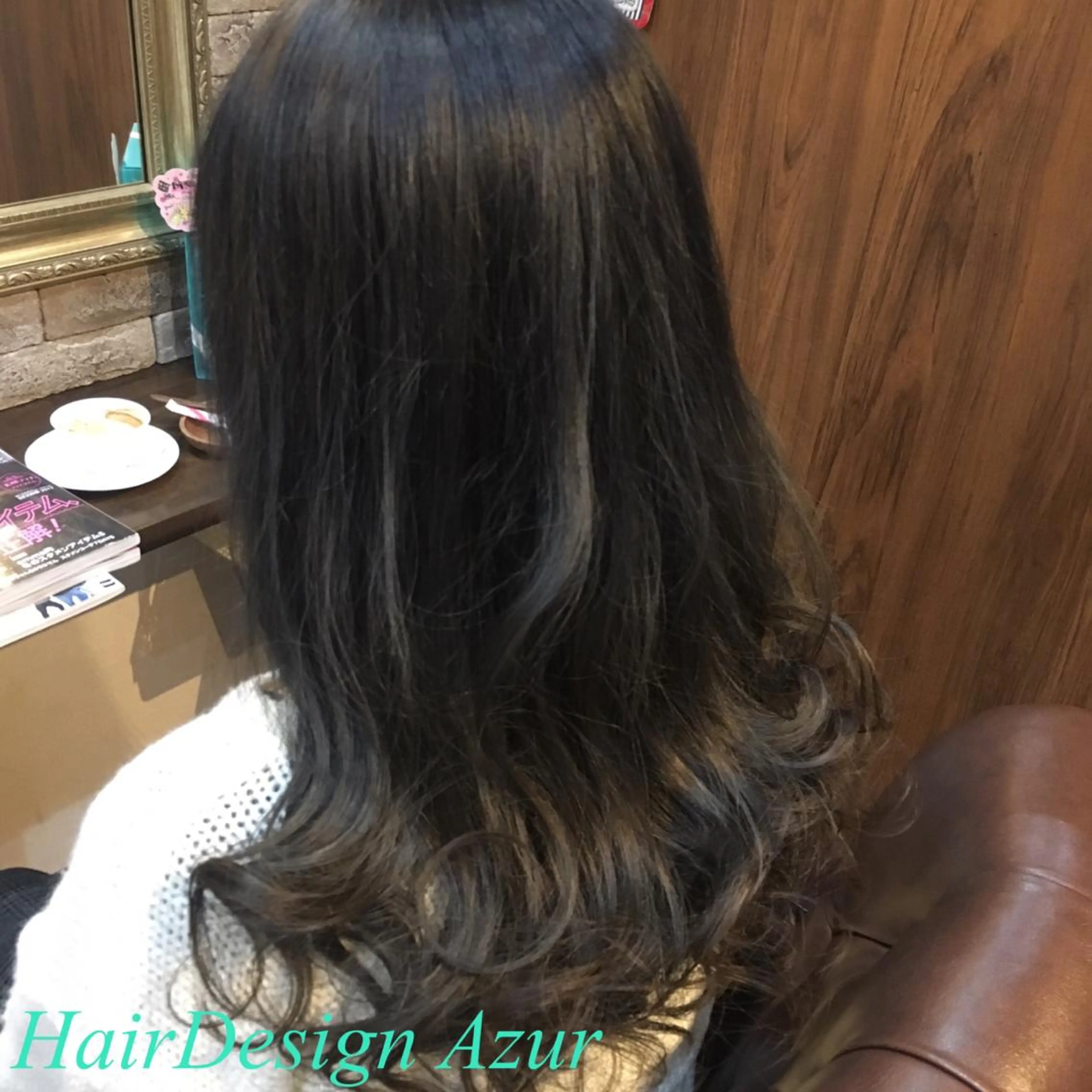 セミロング カラー HairDesign Azurのヘアスタイル