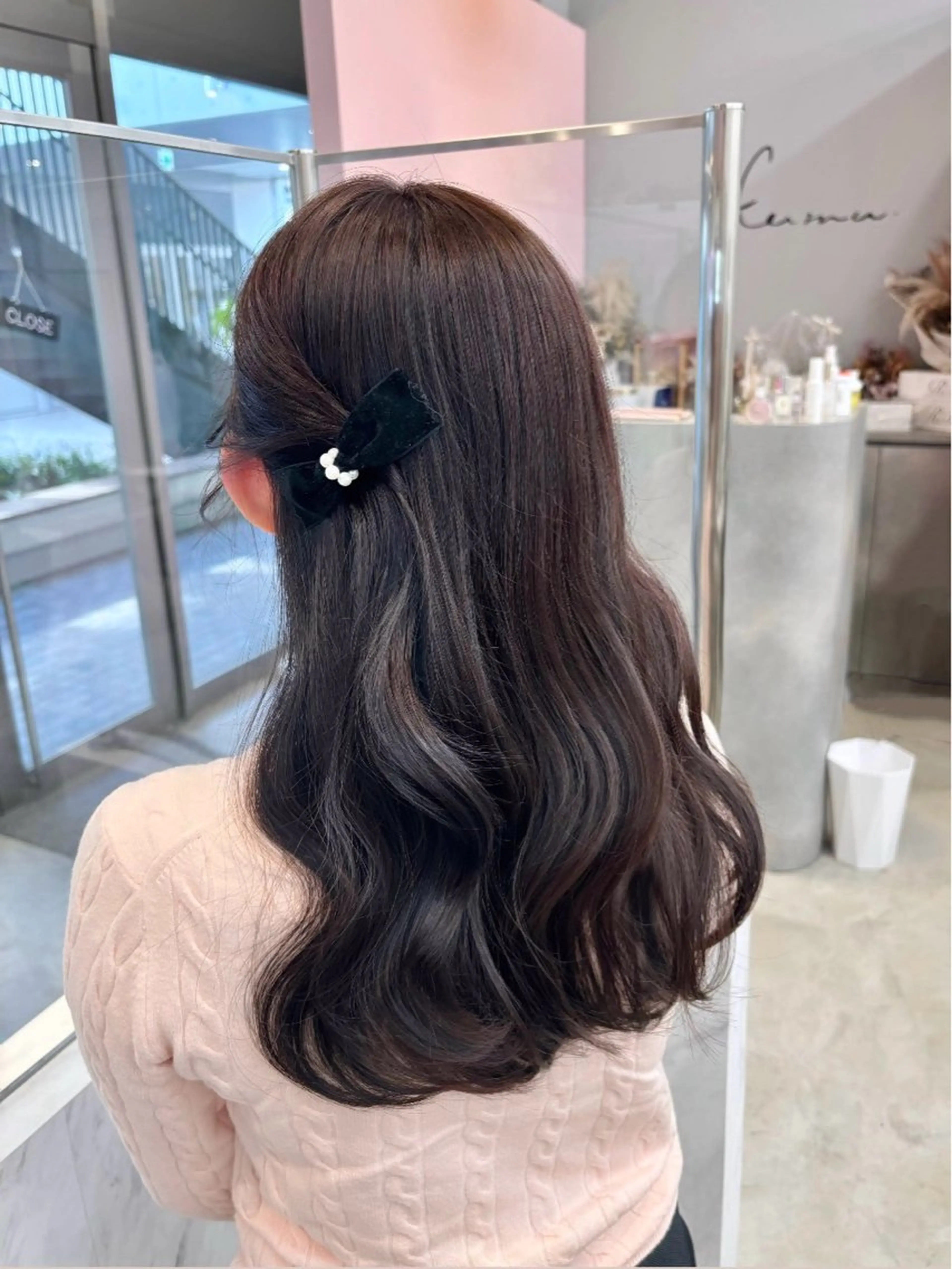 ロング カラー ブリーチ グレージュ ラベンダーカラー ラベンダーグレージュ ラベンダーグレー ヘアカラー トリートメント 𝒎𝒐𝒆🩰 名駅/ヘアメ/暖色♡のヘアスタイル