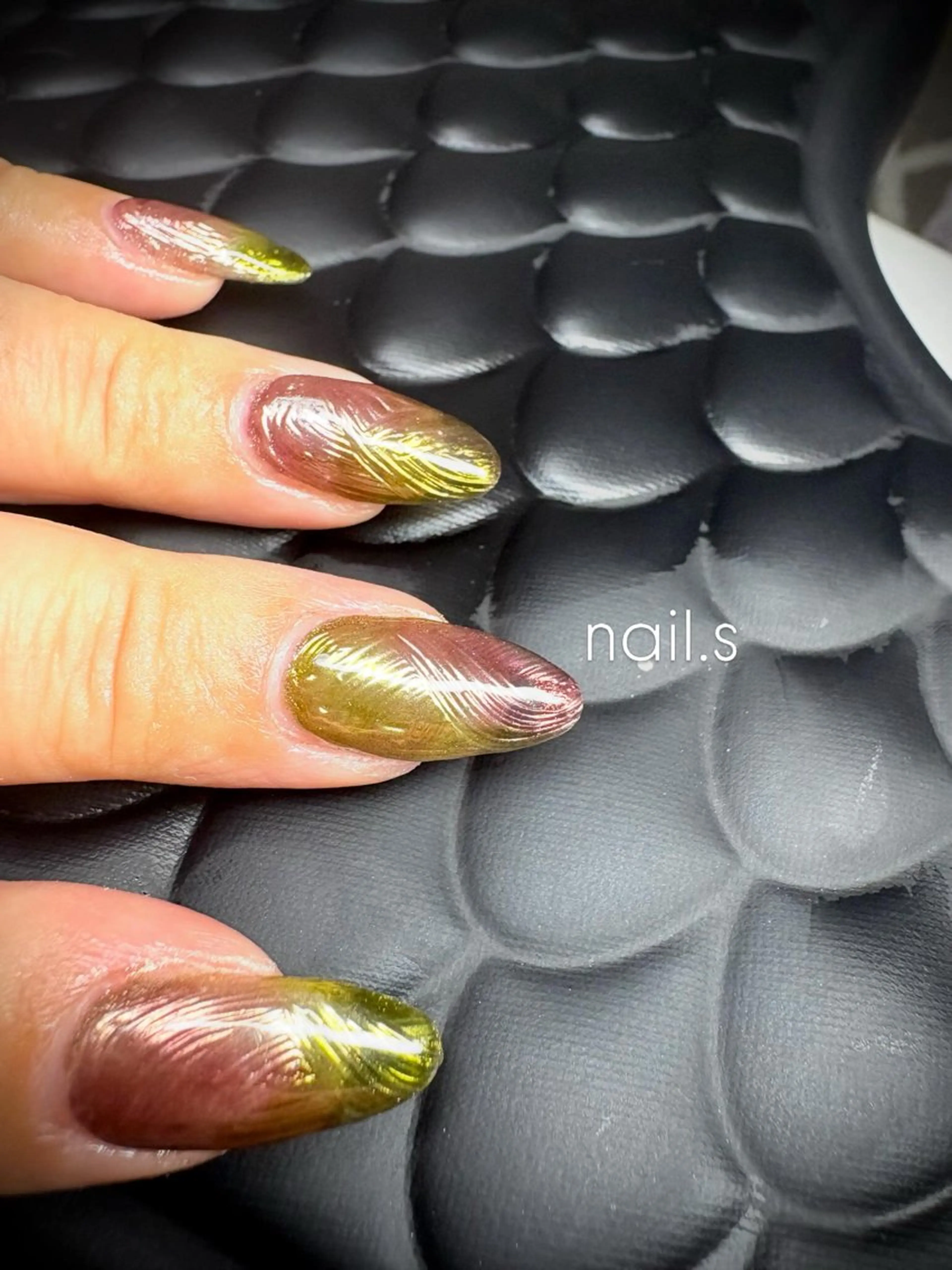 ネイル 長さ出し グラデーション ミラーネイル ニュアンスネイル ハンドネイル nail.s misatoのネイルデザイン