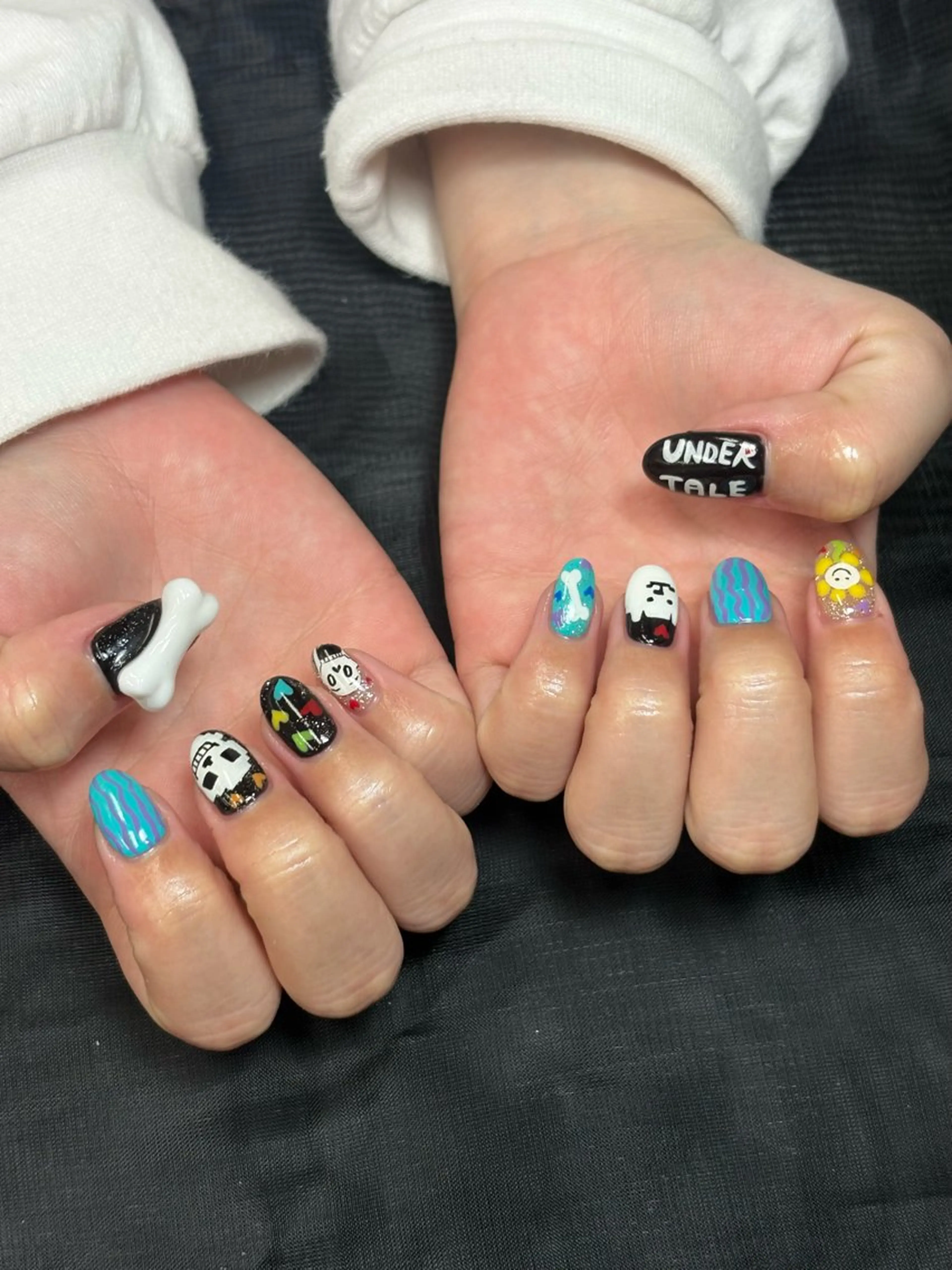 ネイル ハンドネイル FlyingSeep 🐑kaho💟🌈のネイルデザイン