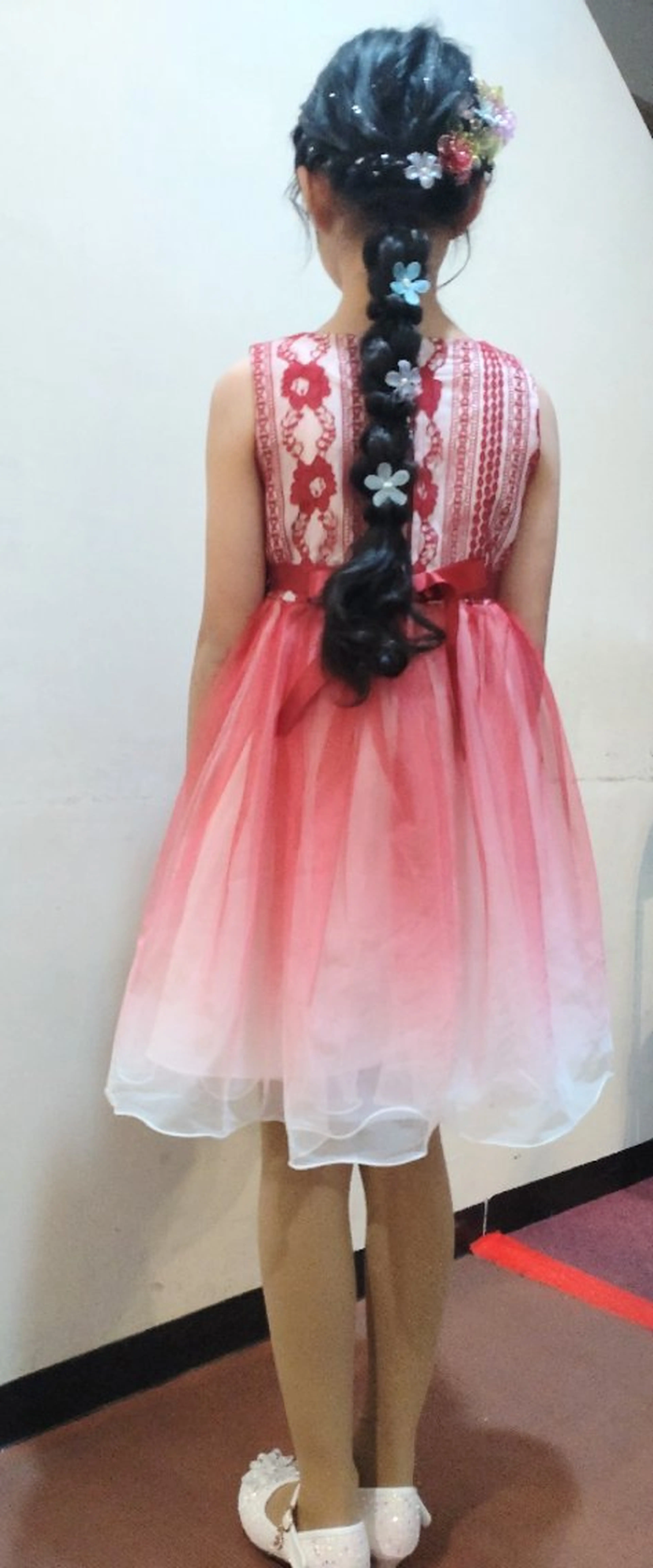 ロング ヘアアレンジ キッズ 大槻 百合子のヘアスタイル