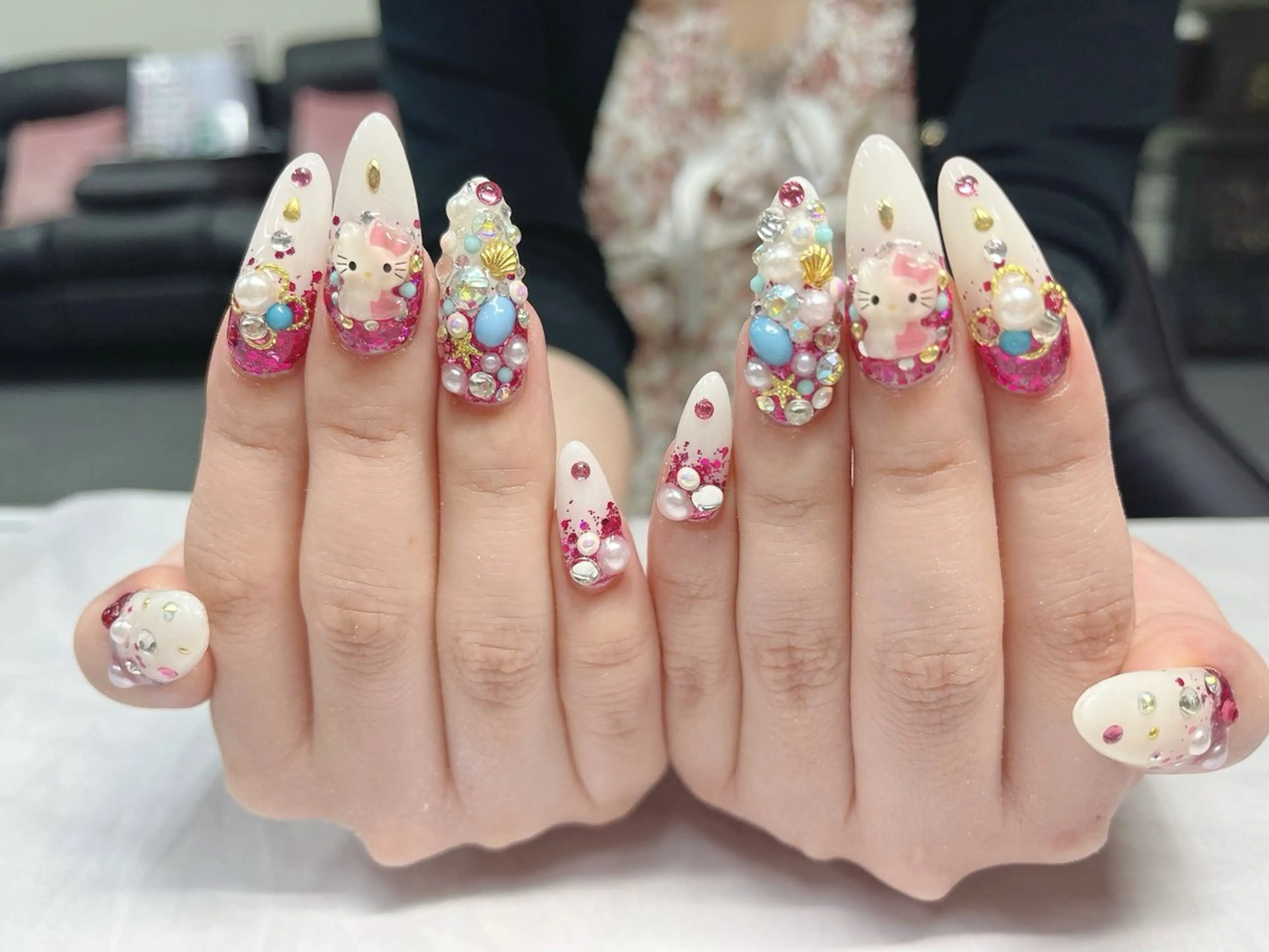 ネイル ハンドネイル nishii natsumiのネイルデザイン