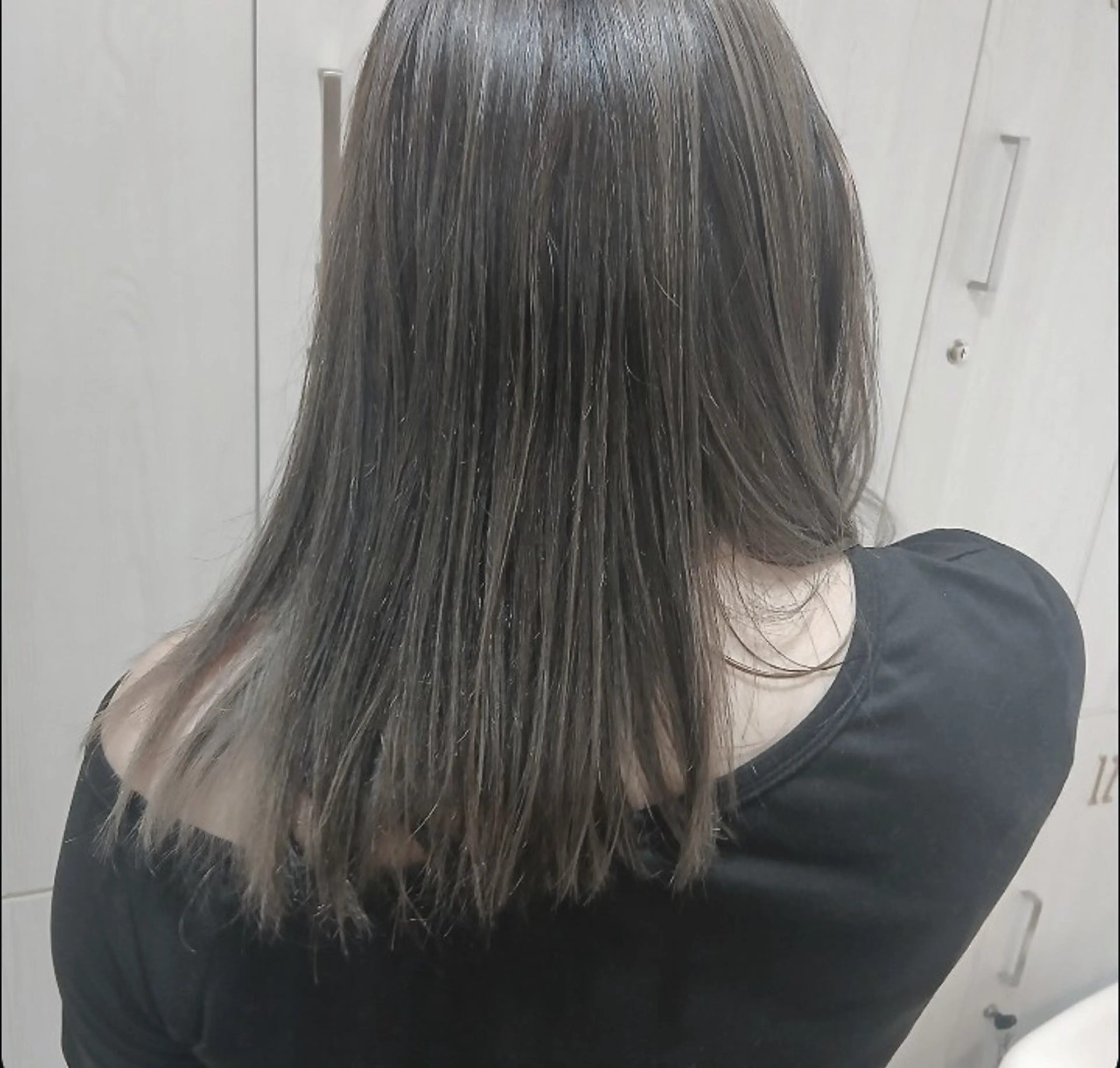 ミディアム ヘアカラー 🎀ブリーチカラ🎀 セナのヘアスタイル