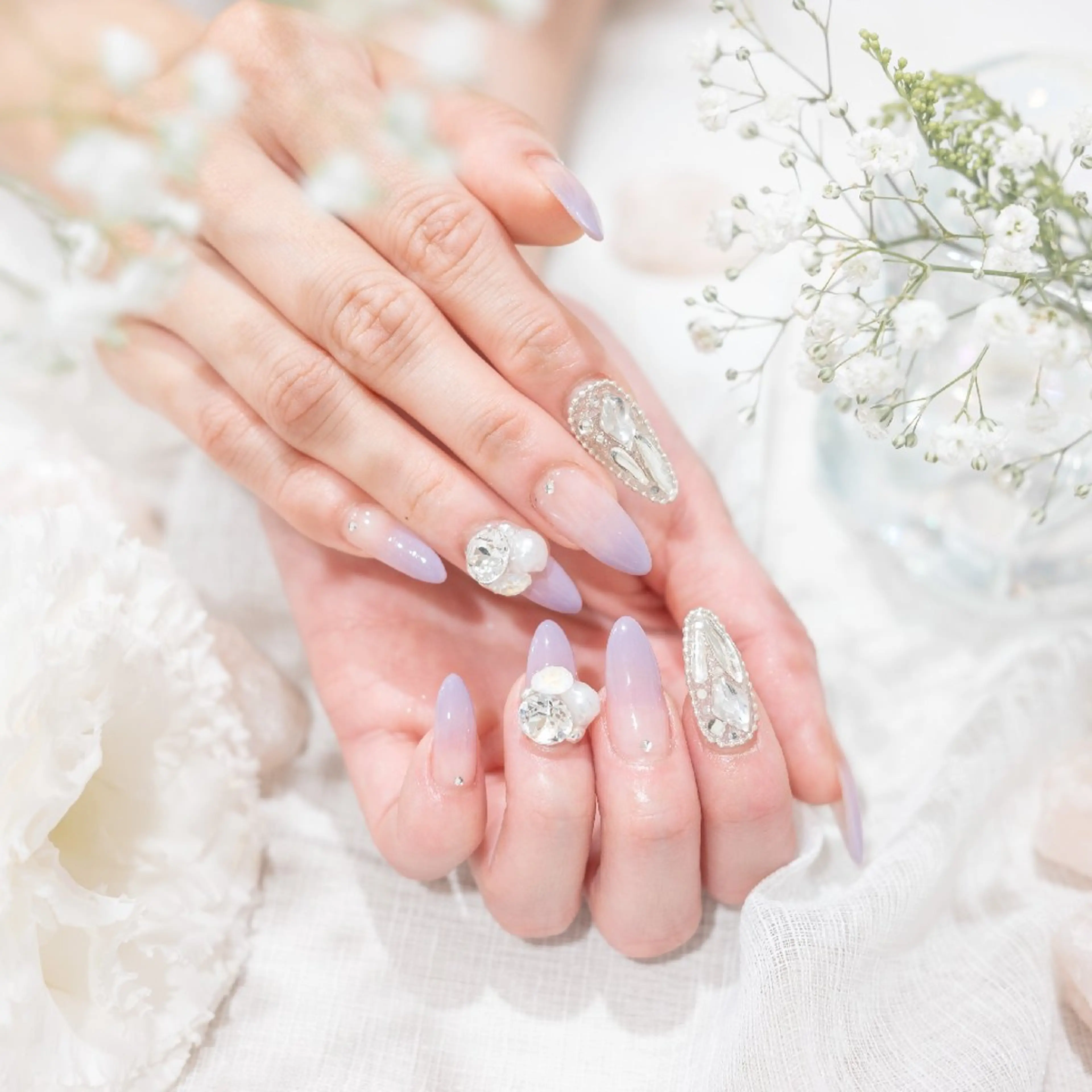 ネイル Nailsalon Wisteriaのネイルデザイン