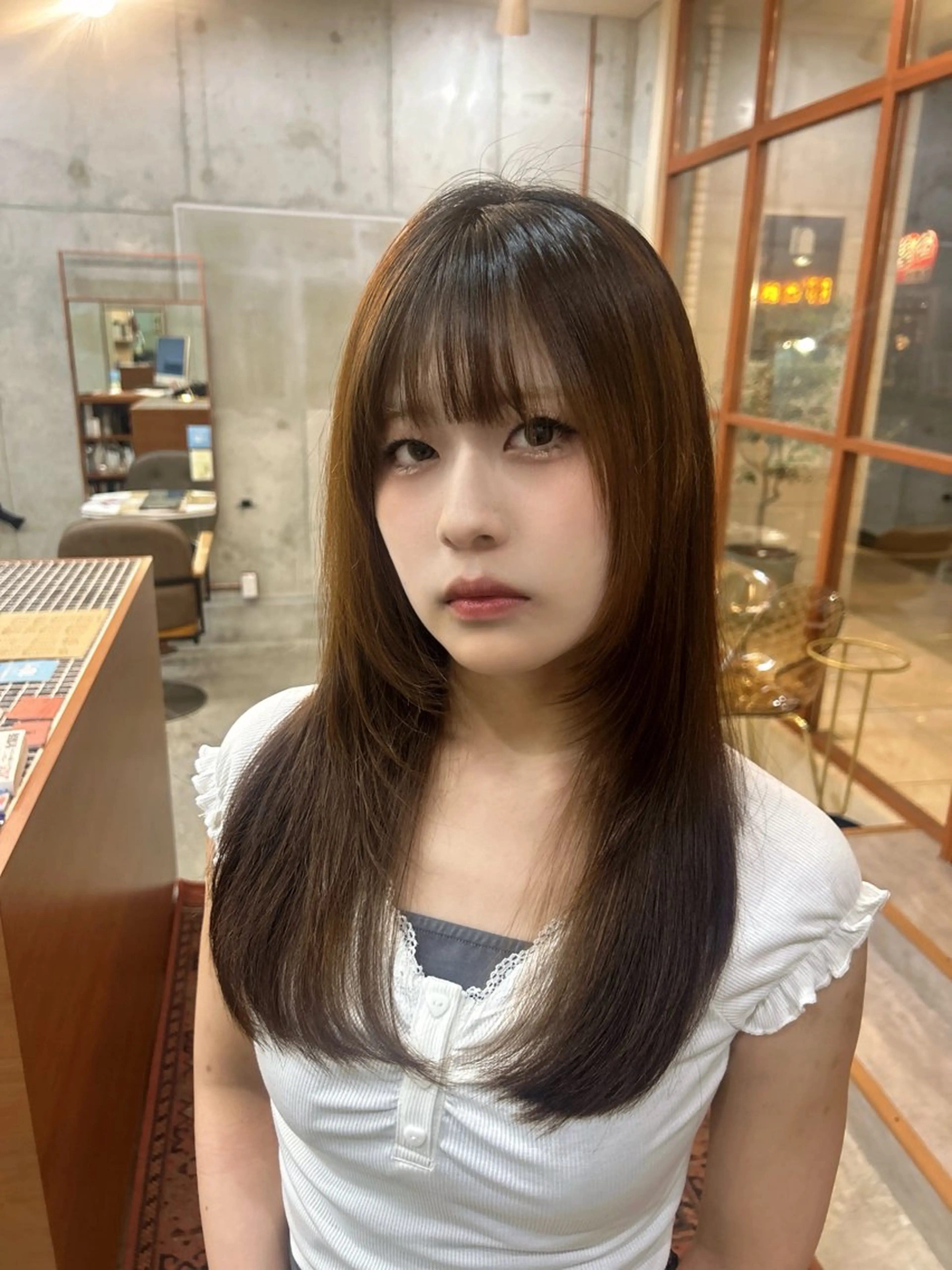 ロング カット・ブリーチ/ ふわあいりのヘアスタイル