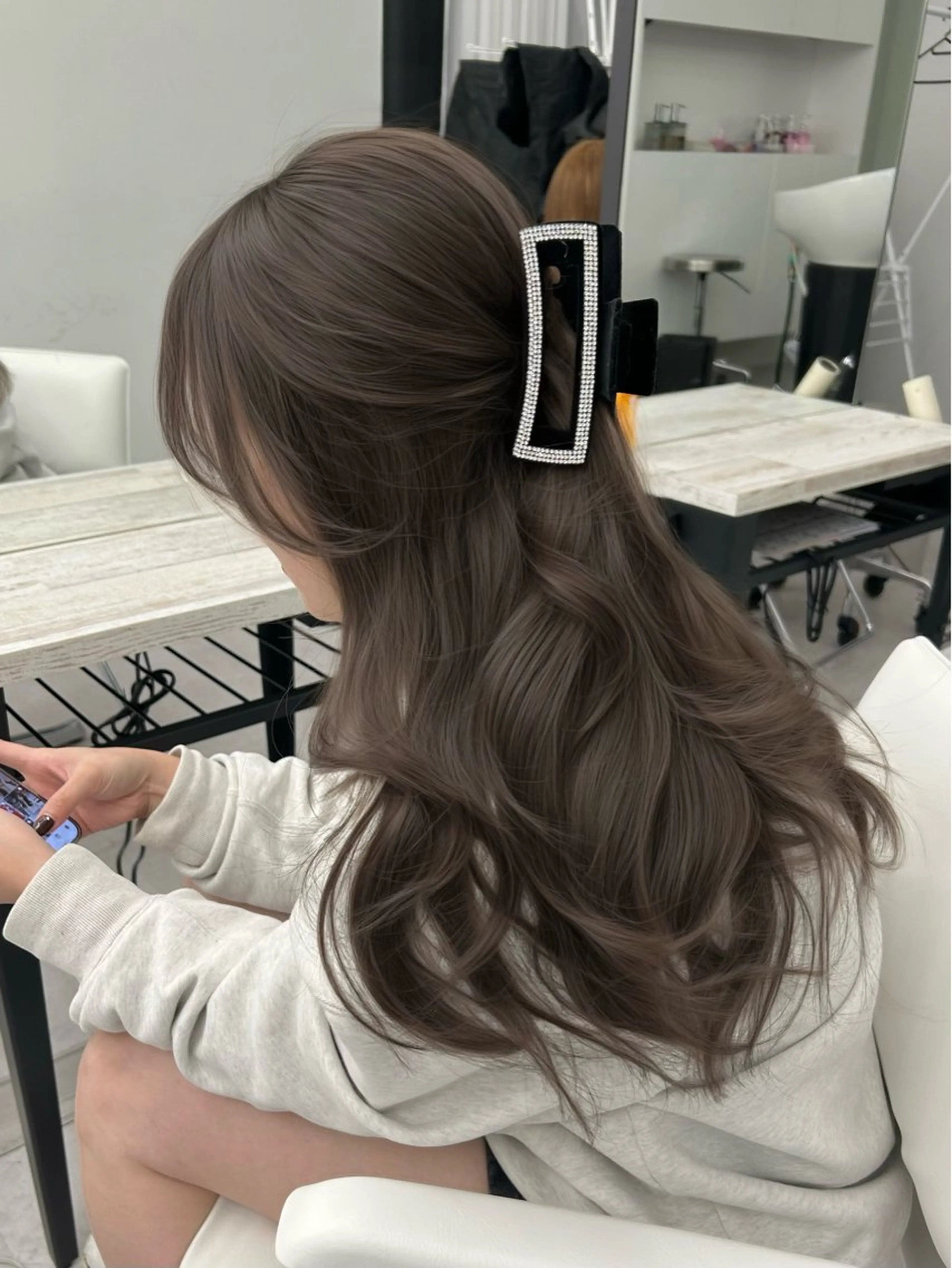 ロング カラー カット ヘアカラー トリートメント 透明感カラー 古山 結季🌙🖤のヘアスタイル