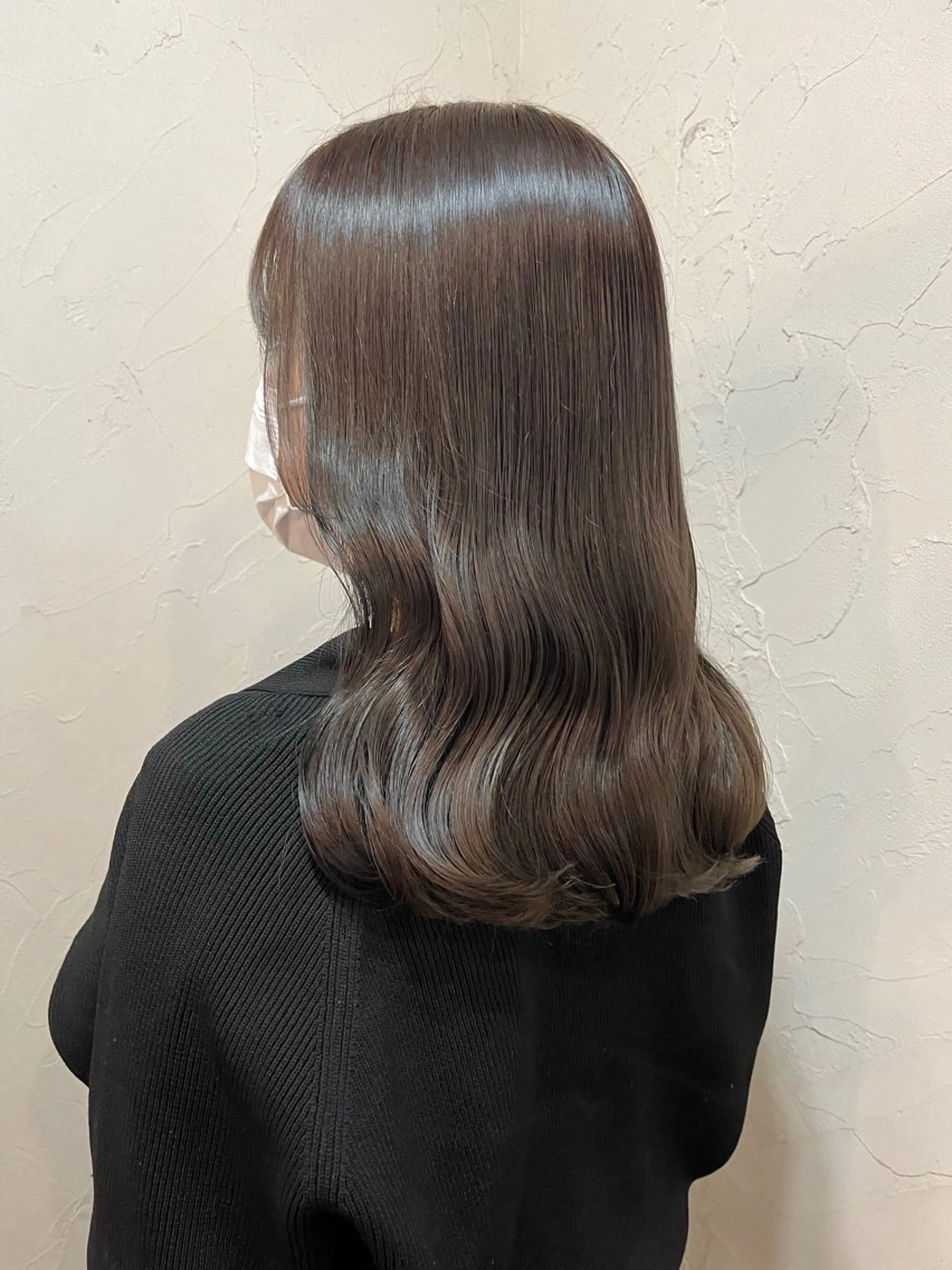 セミロング カット ヘアカラー トリートメント 顔周り/暗髪カラー 艶カラー/アベマホのヘアスタイル