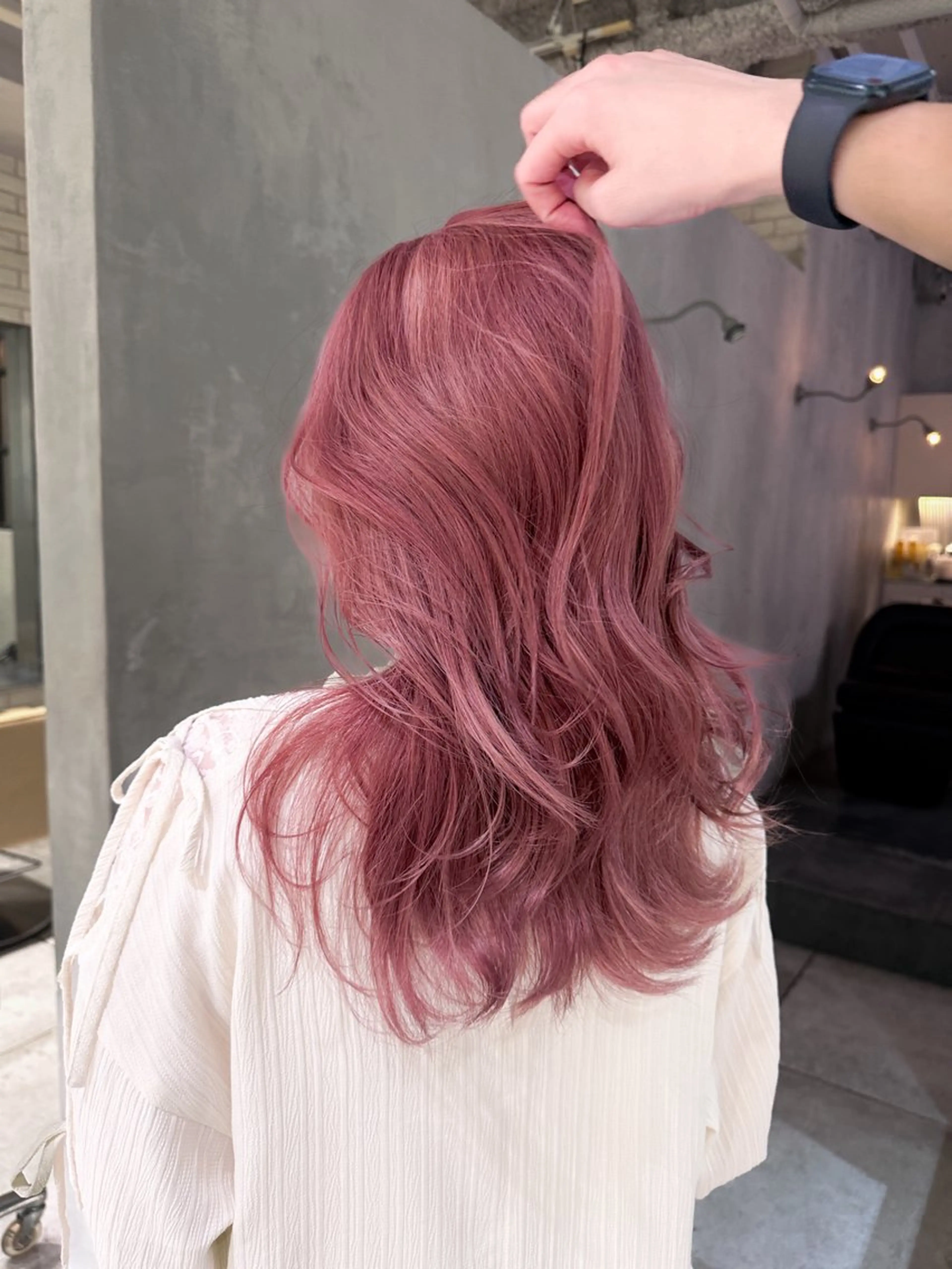 レイヤーカット ✨（＋2000円でワンカラーも可能です ◎）の写真