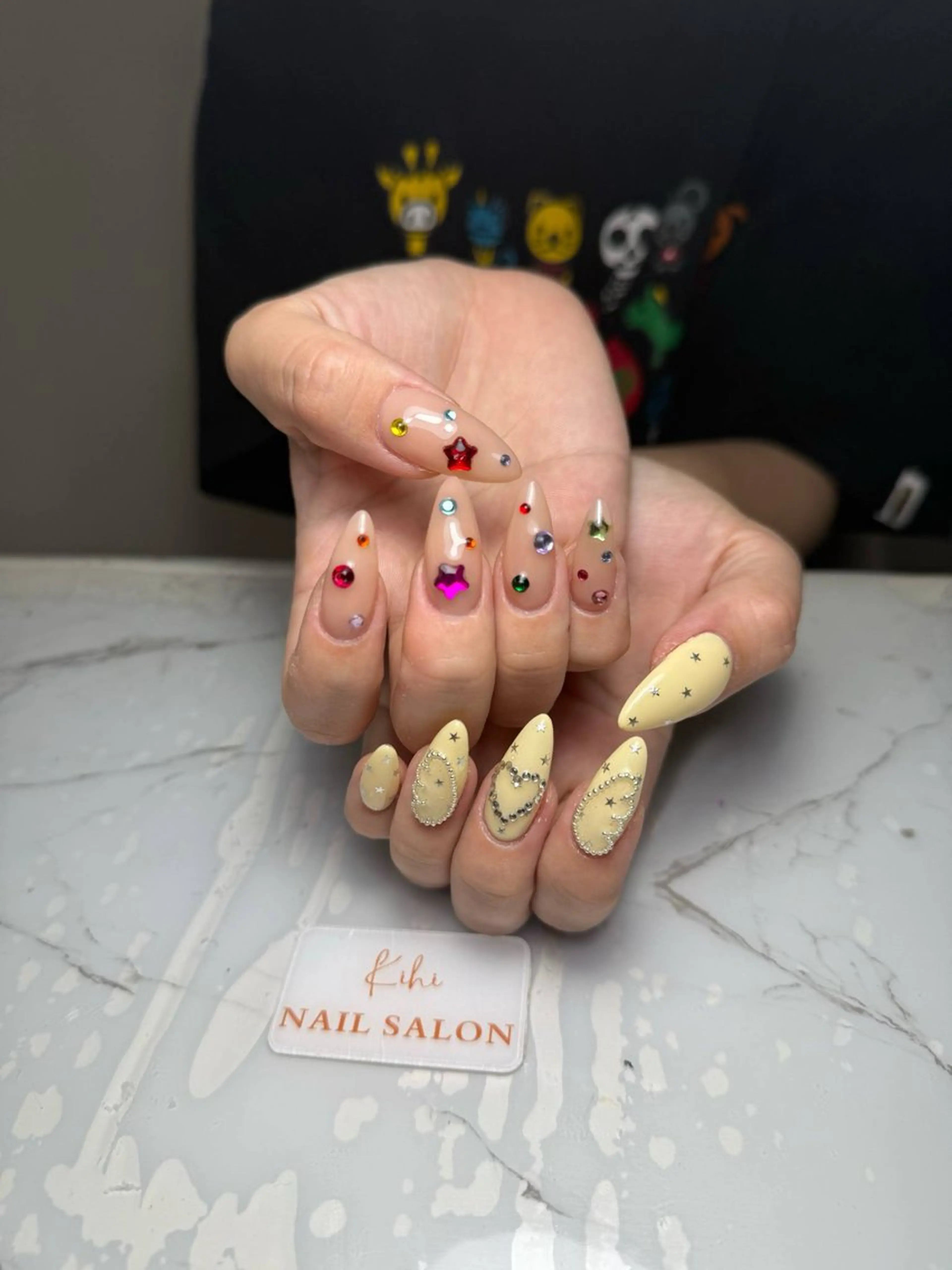 ネイル アートネイル フレンチネイル ジェルネイル グラデーション 韓国ネイル ハンドネイル 💕鈴木ユリ パラジェル/オフ無料のネイルデザイン