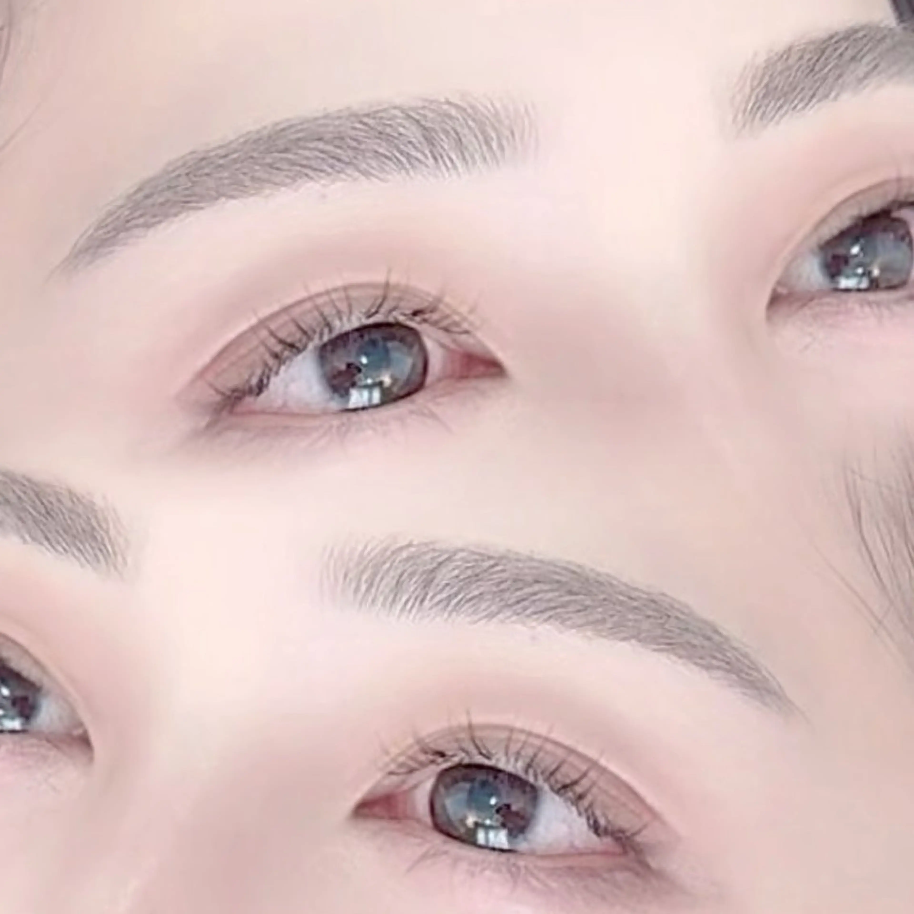 アイブロウwax脱毛🎀【眉カット・間引き・メイク付き】限定価格✨️の写真