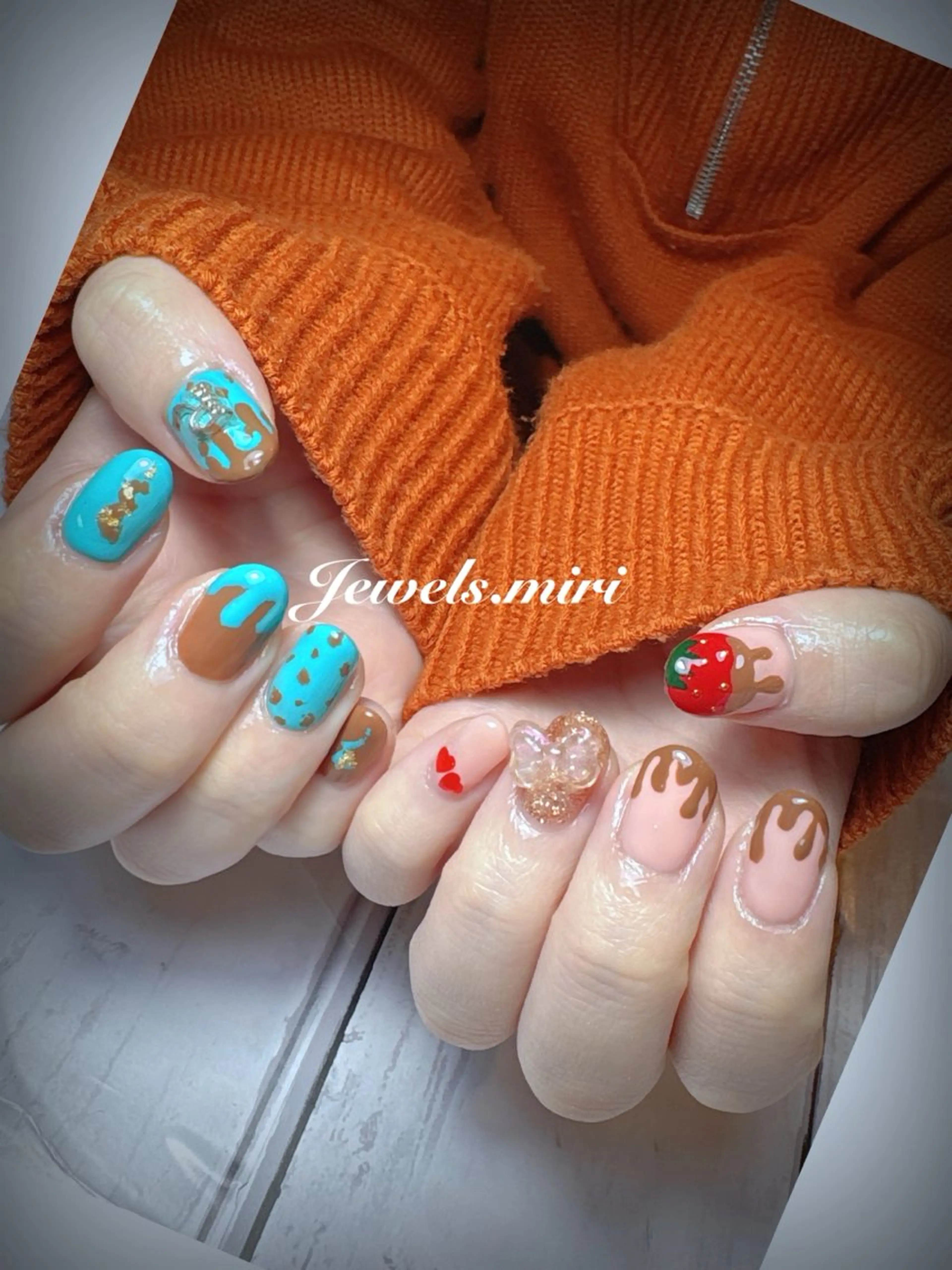 ネイル バレンタイン ネイルサロン Jewels Mのネイルデザイン