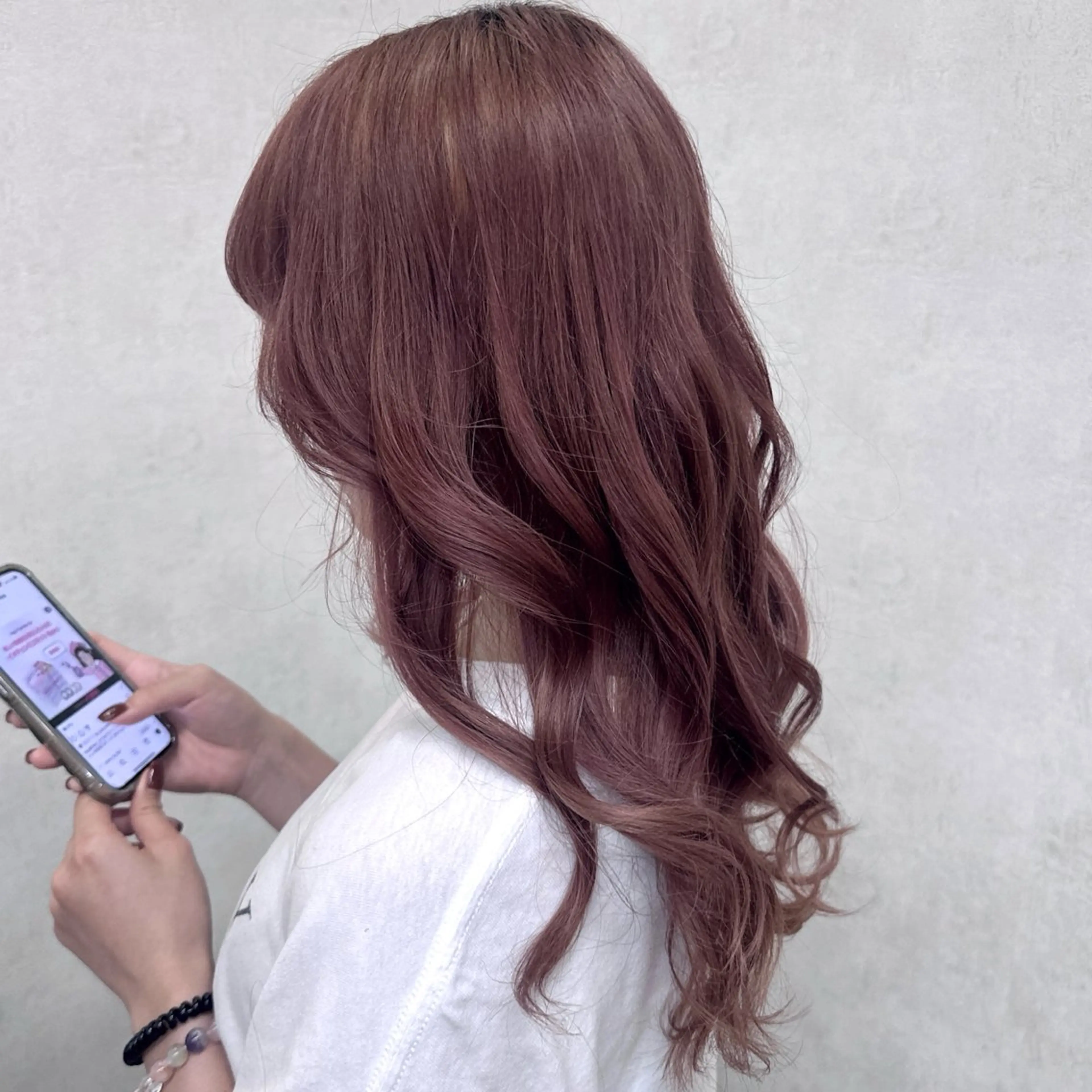セミロング ヘアアレンジ ヘアカラー nanami ￤透明感￤ラベンダーのヘアスタイル