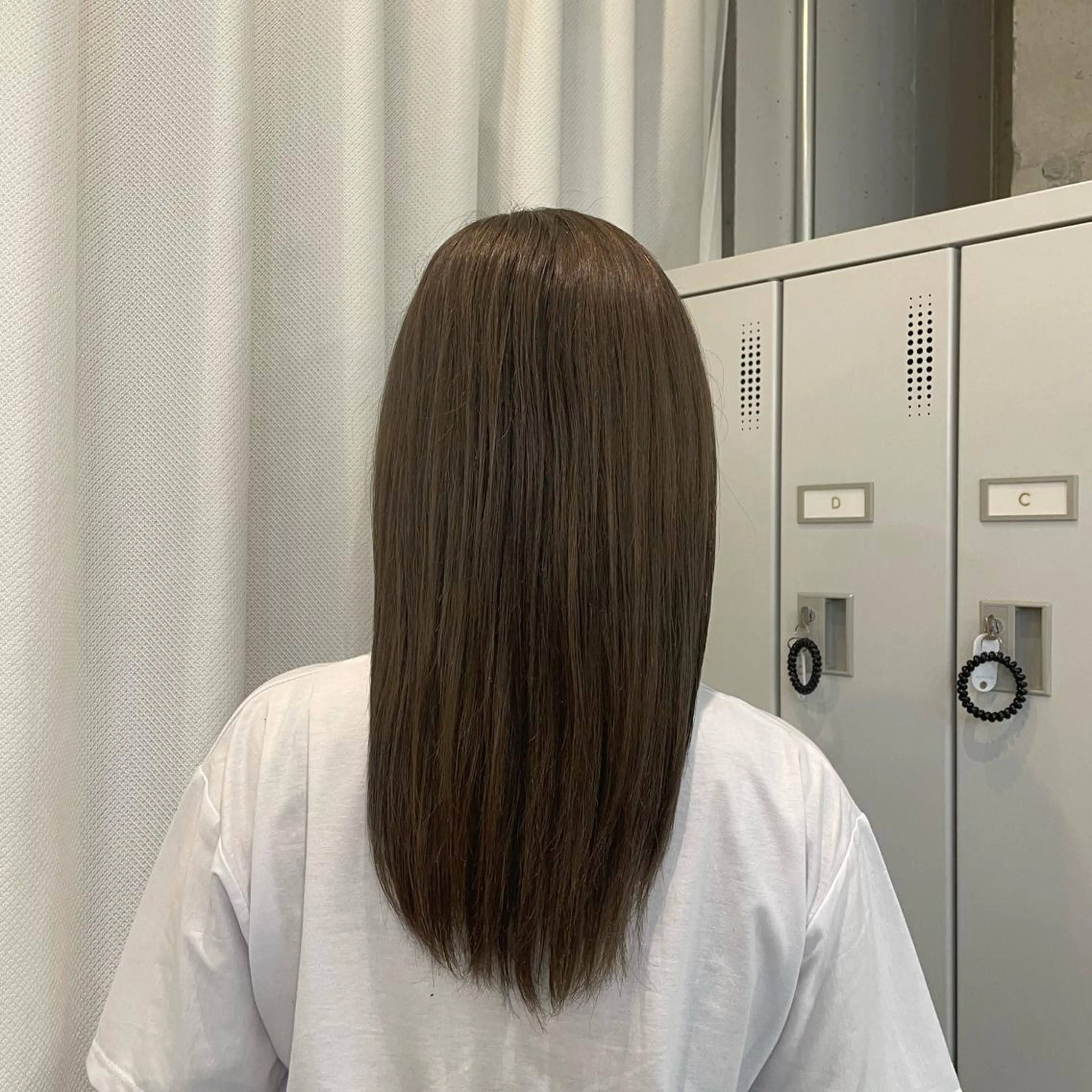 セミロング 透明感カラー🪡🤍 nanao🤍🪡のヘアスタイル