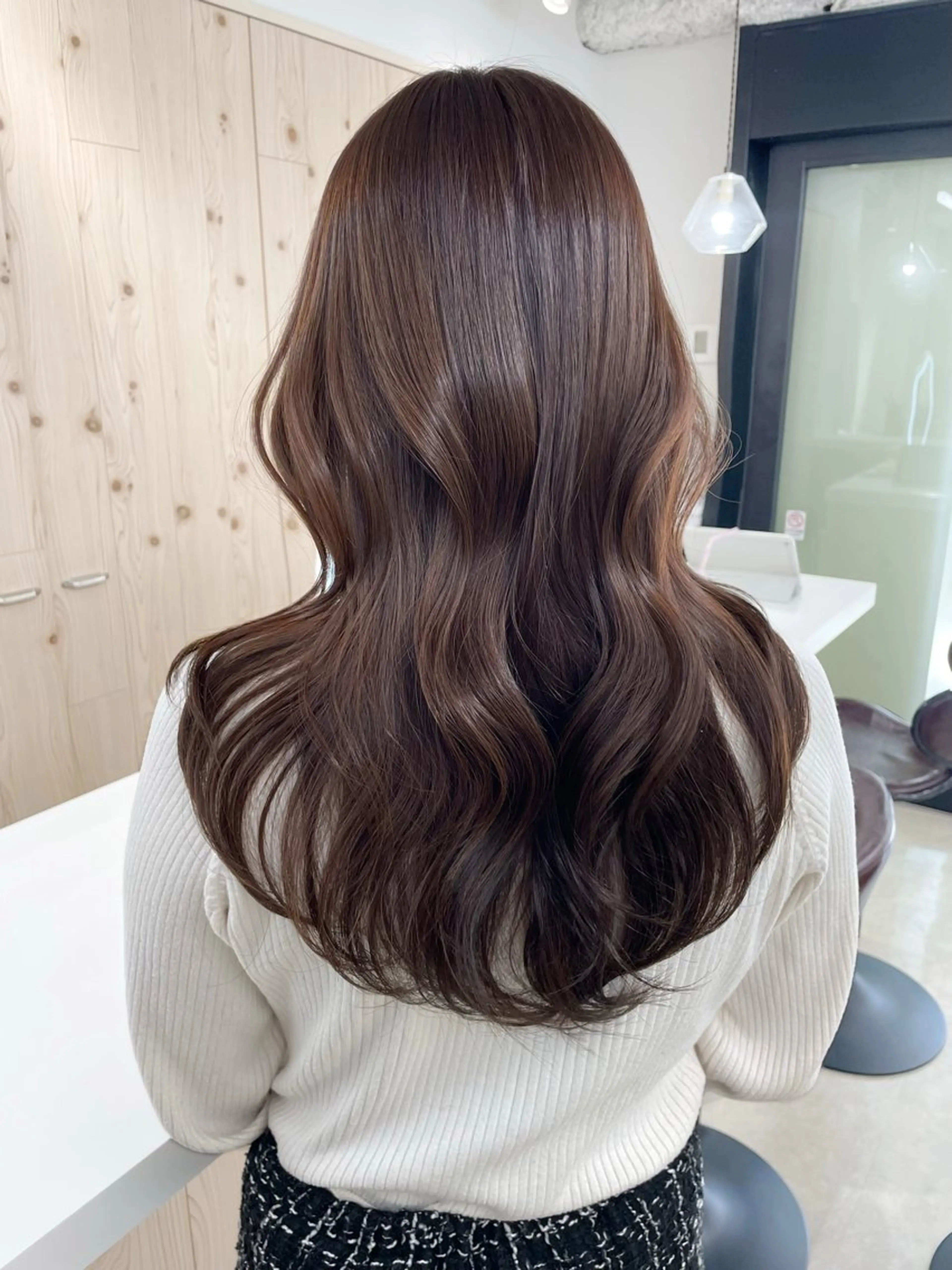 ロング カラー カット ヘアカラー トリートメント ヘアセット 新宿/韓国ヘア/ 髪質改善ストレートのヘアスタイル