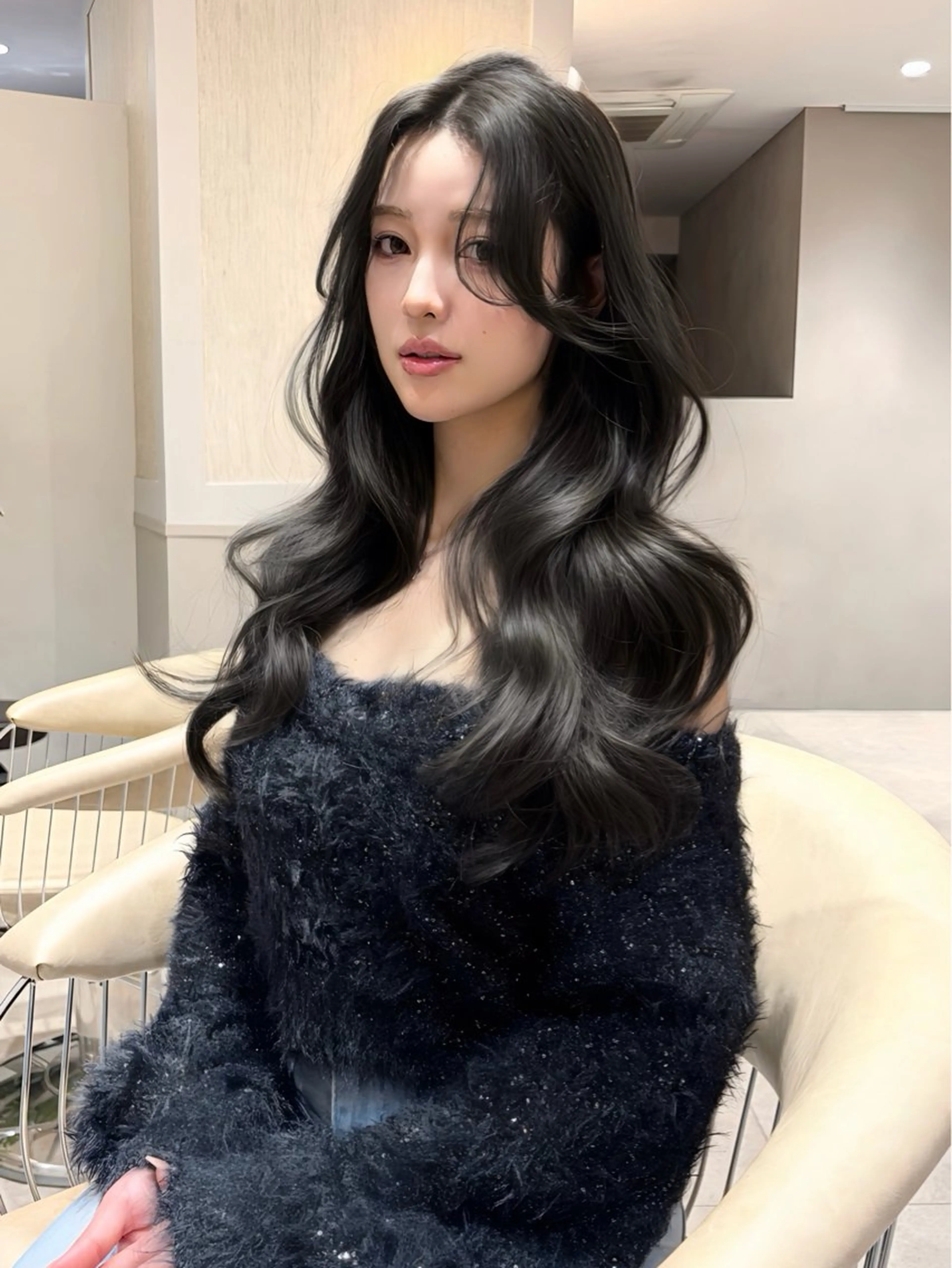 ロング カラー ヘアアレンジ ♡Yoshino♡ 色っぽトレンドヘアのヘアスタイル