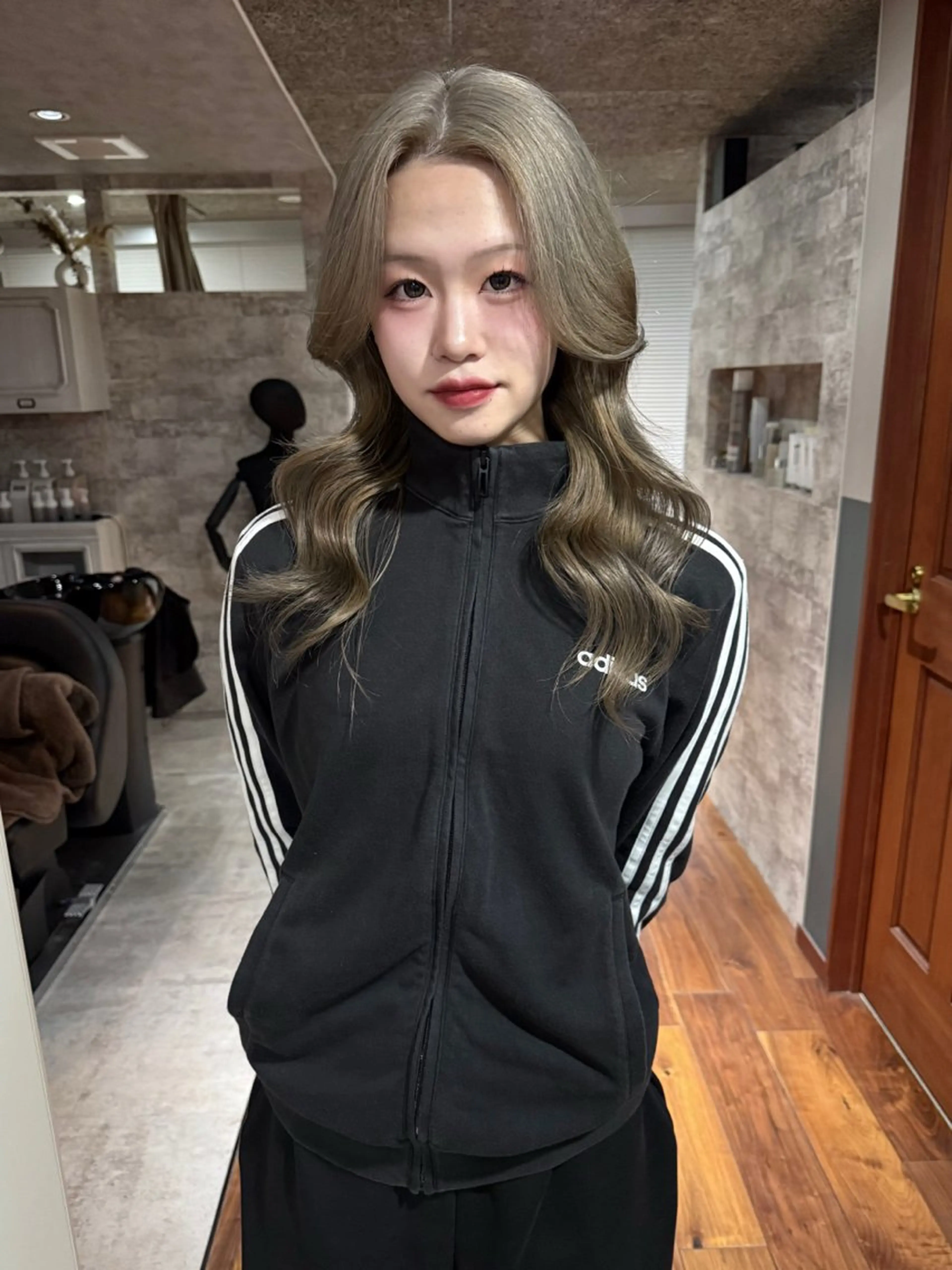 ミディアム カラー 似合わせカット カット ヘアカラー トリートメント mai / linoah˚✧のヘアスタイル