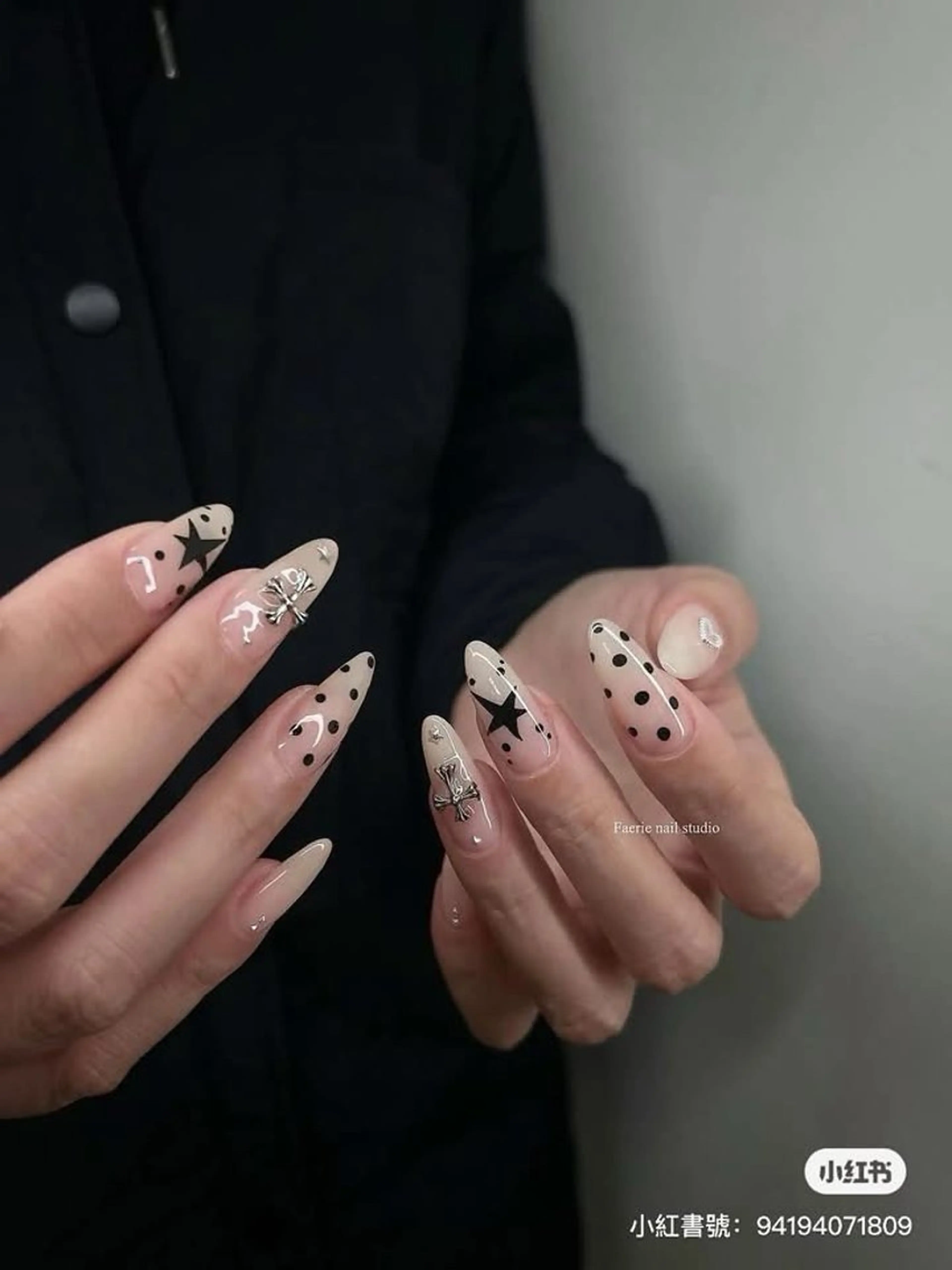 ネイル ボルドー チークネイル 成人式 フレンチネイル キラキラネイル Kawaii _Nailのネイルデザイン