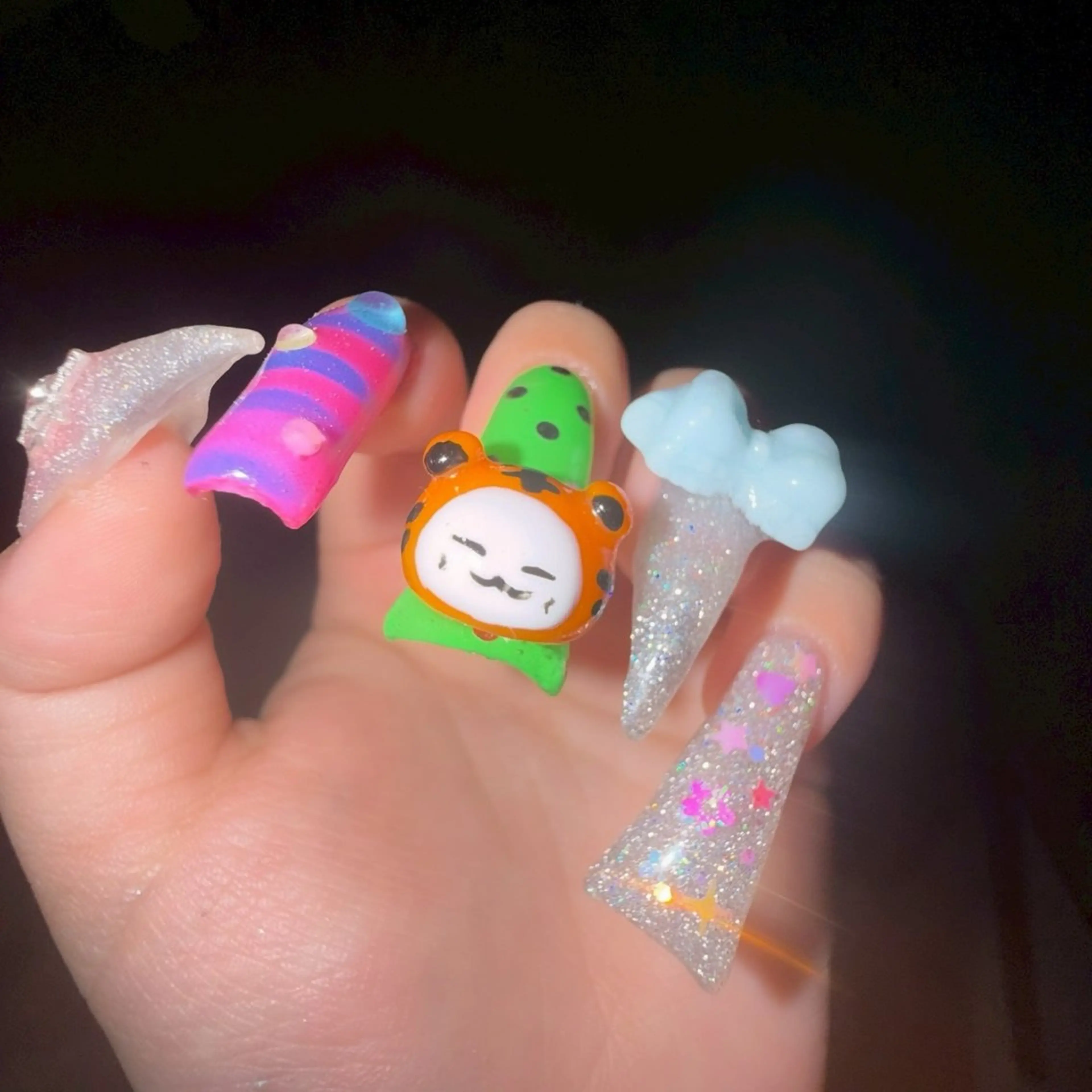 ネイル nano/きもかわ nail🐬🫧のネイルデザイン