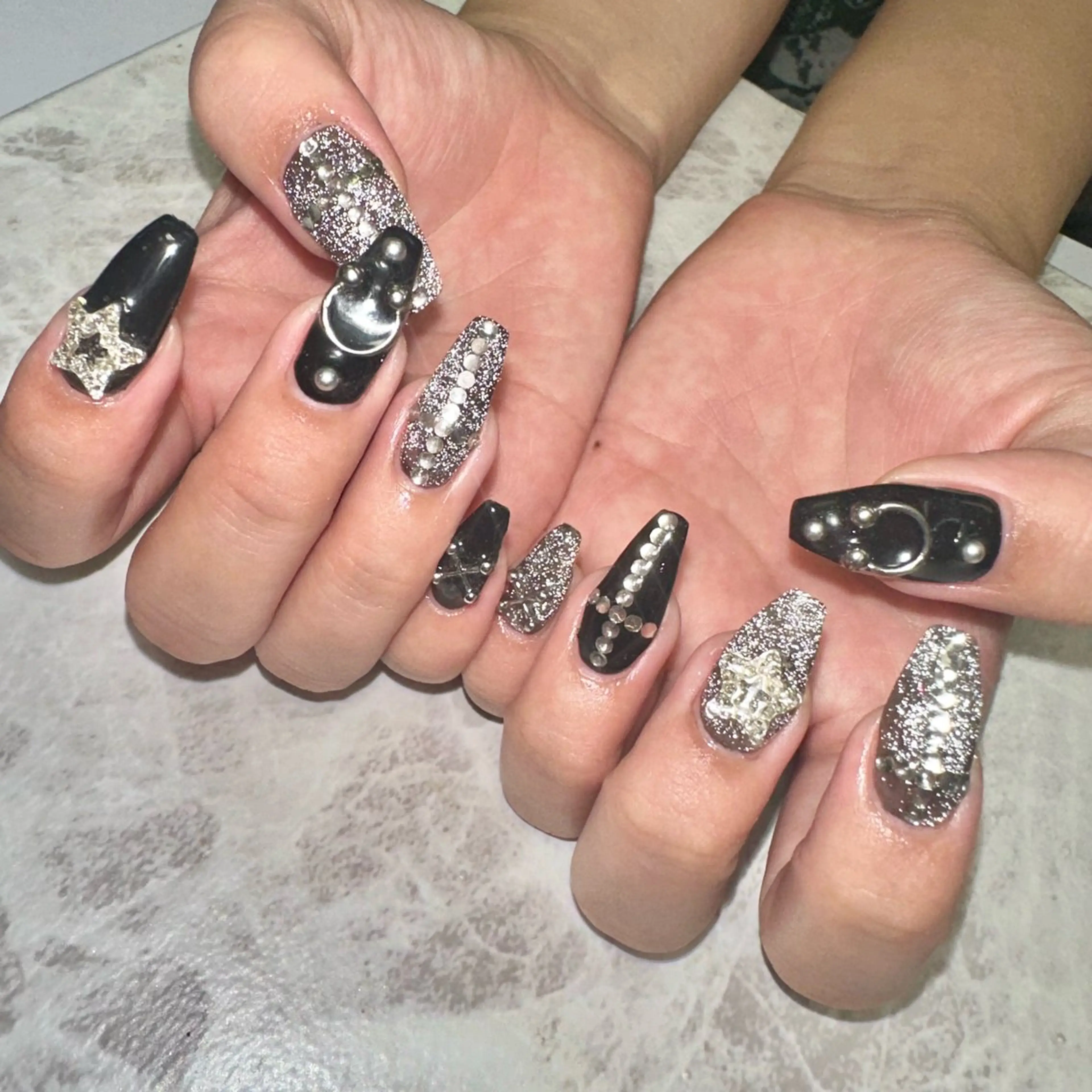 ネイル フラッシュネイル 韓国ネイル 🤎CHARME NAIL🤎のネイルデザイン