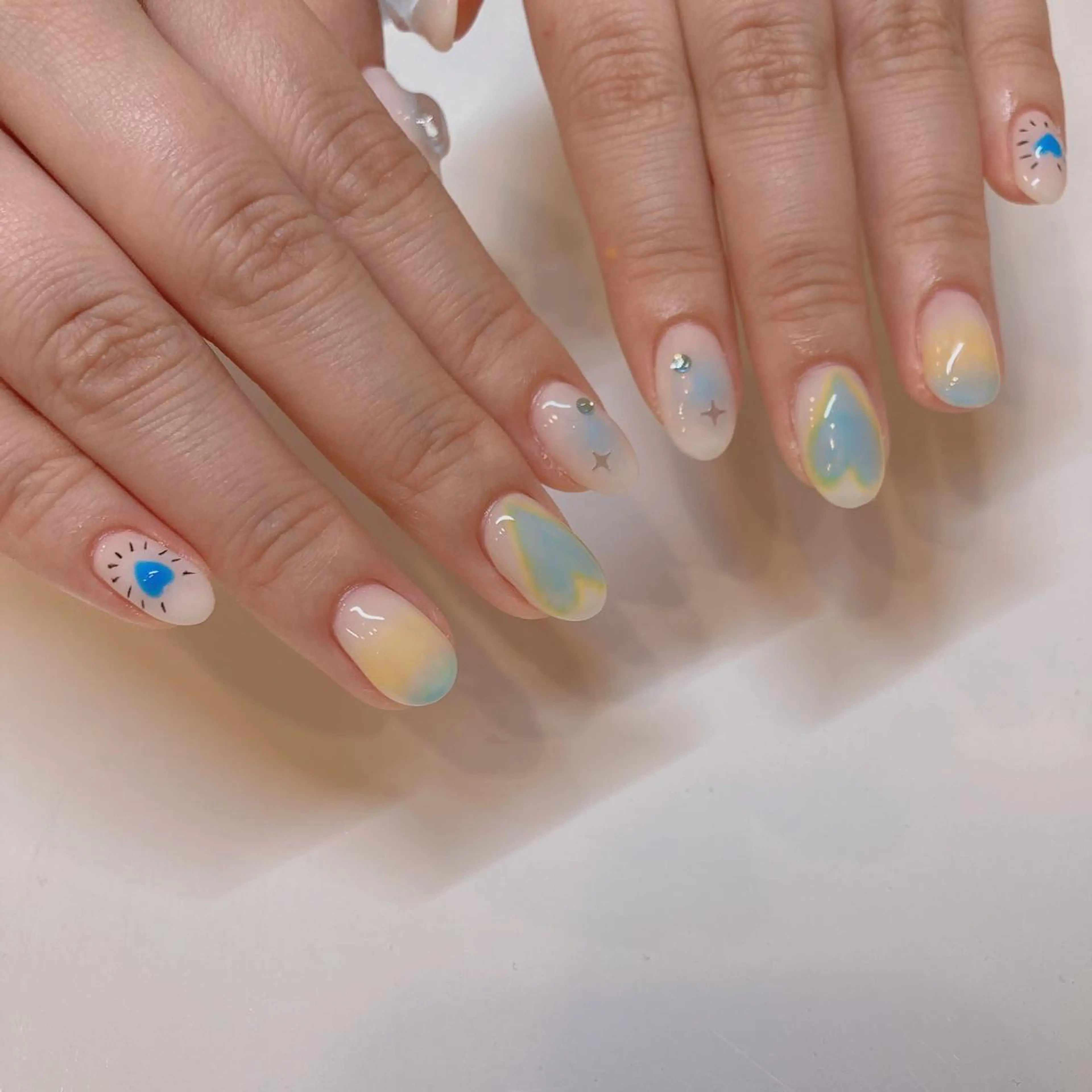 ネイル 持ち込み ハンドネイル 韓国ネイル/ワンホン ネイル🎀表参道3分のネイルデザイン