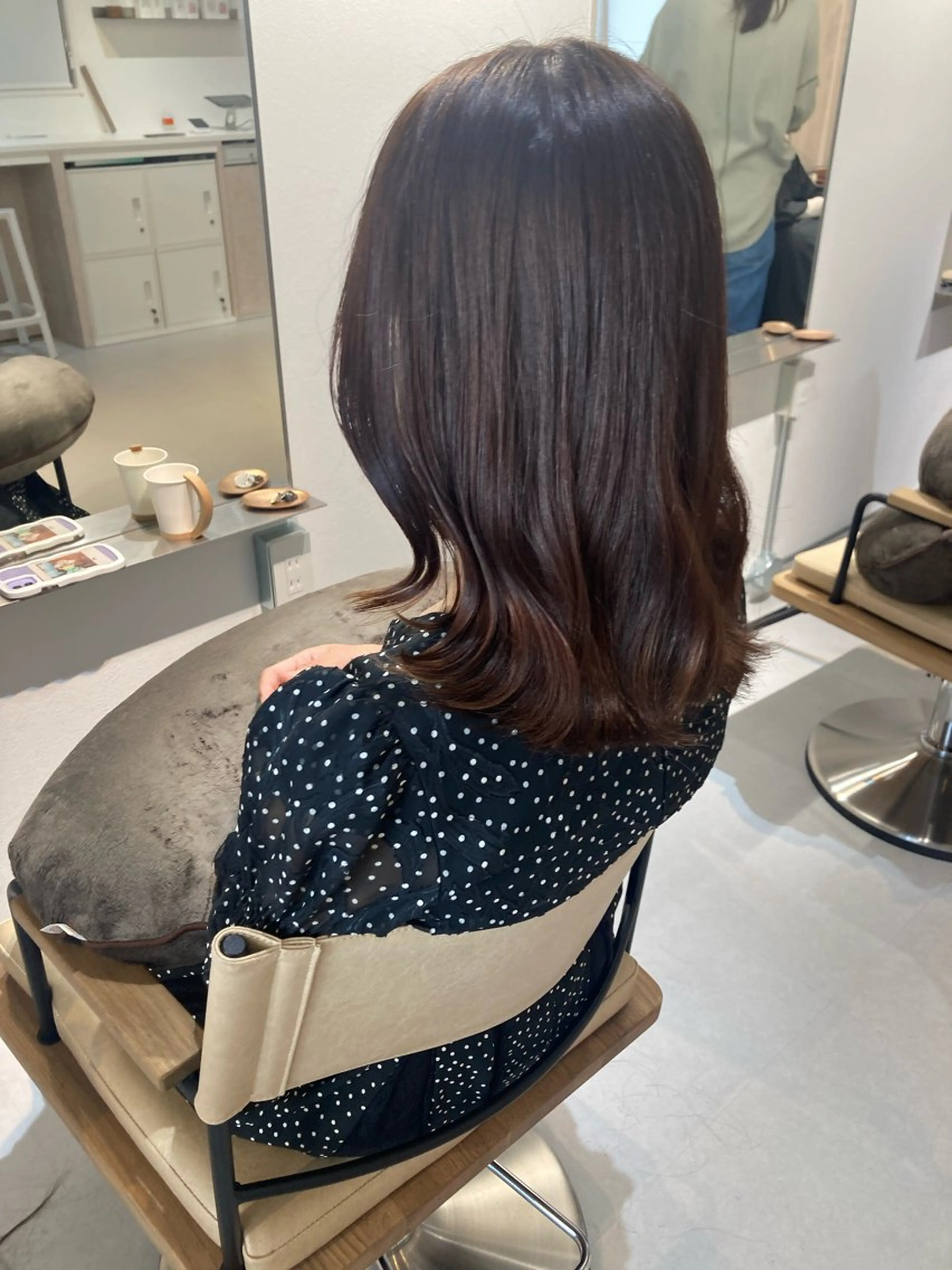 ミディアム ✨色持ちの良い艶 カラー✨蟹江真世のヘアスタイル