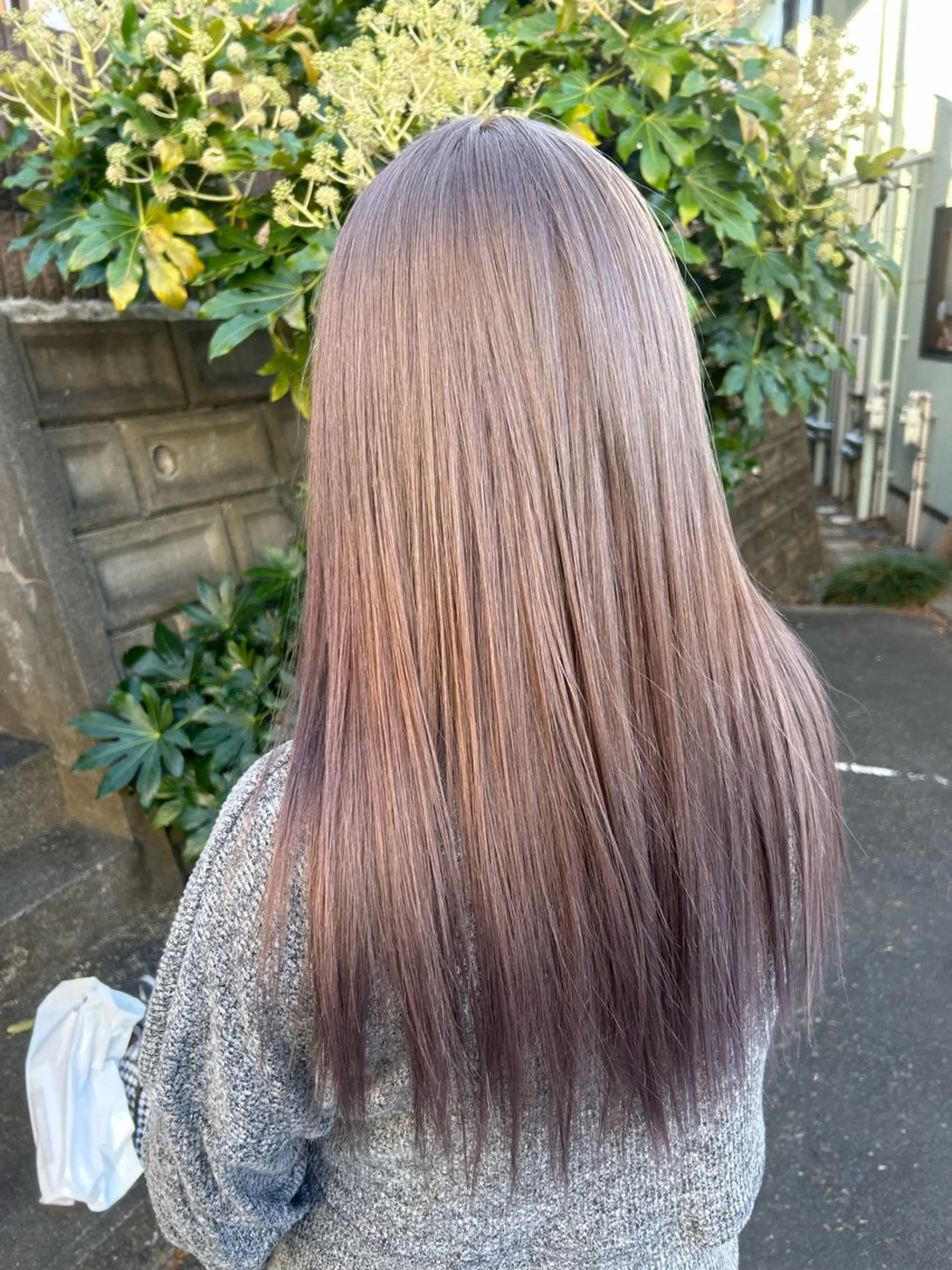 カラー ダブルスキルエクステ /羽エクステ白石宇由のヘアスタイル