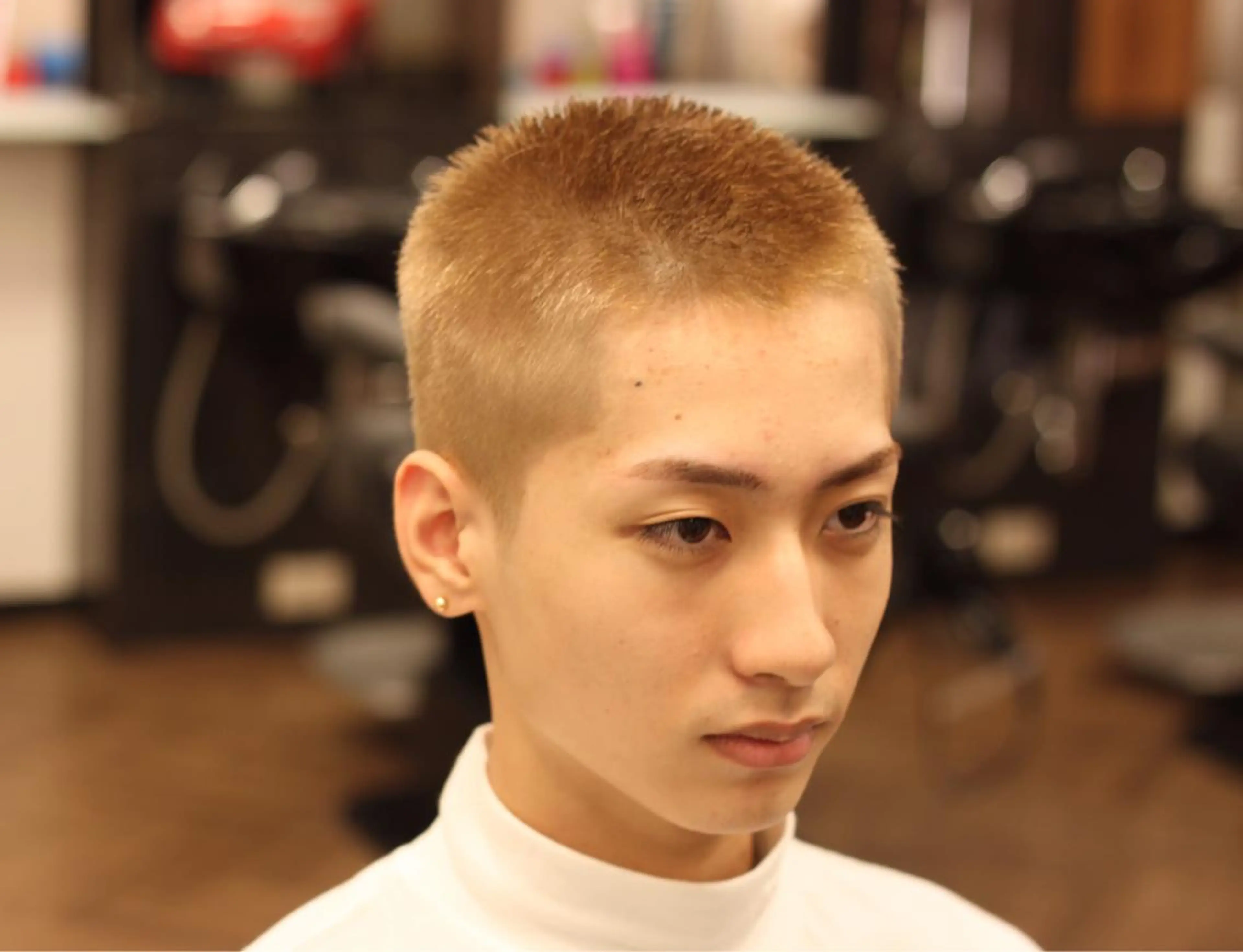 ショート カラー メンズ ボウズ 前田賢生 ご新規様はNGのヘアスタイル