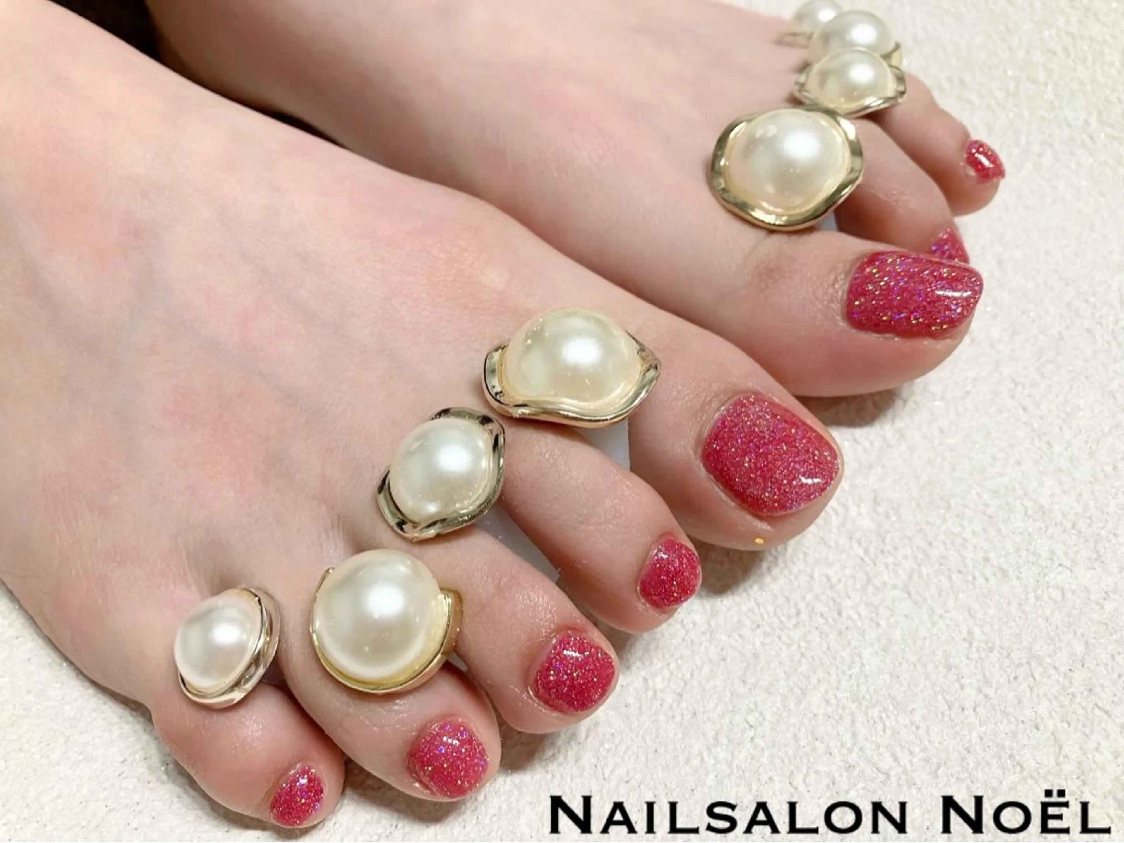 ネイル ラメ(グリッター) ワンカラーネイル Nailsalon Noël所属・Nailsalon ＆Noelのネイルデザイン