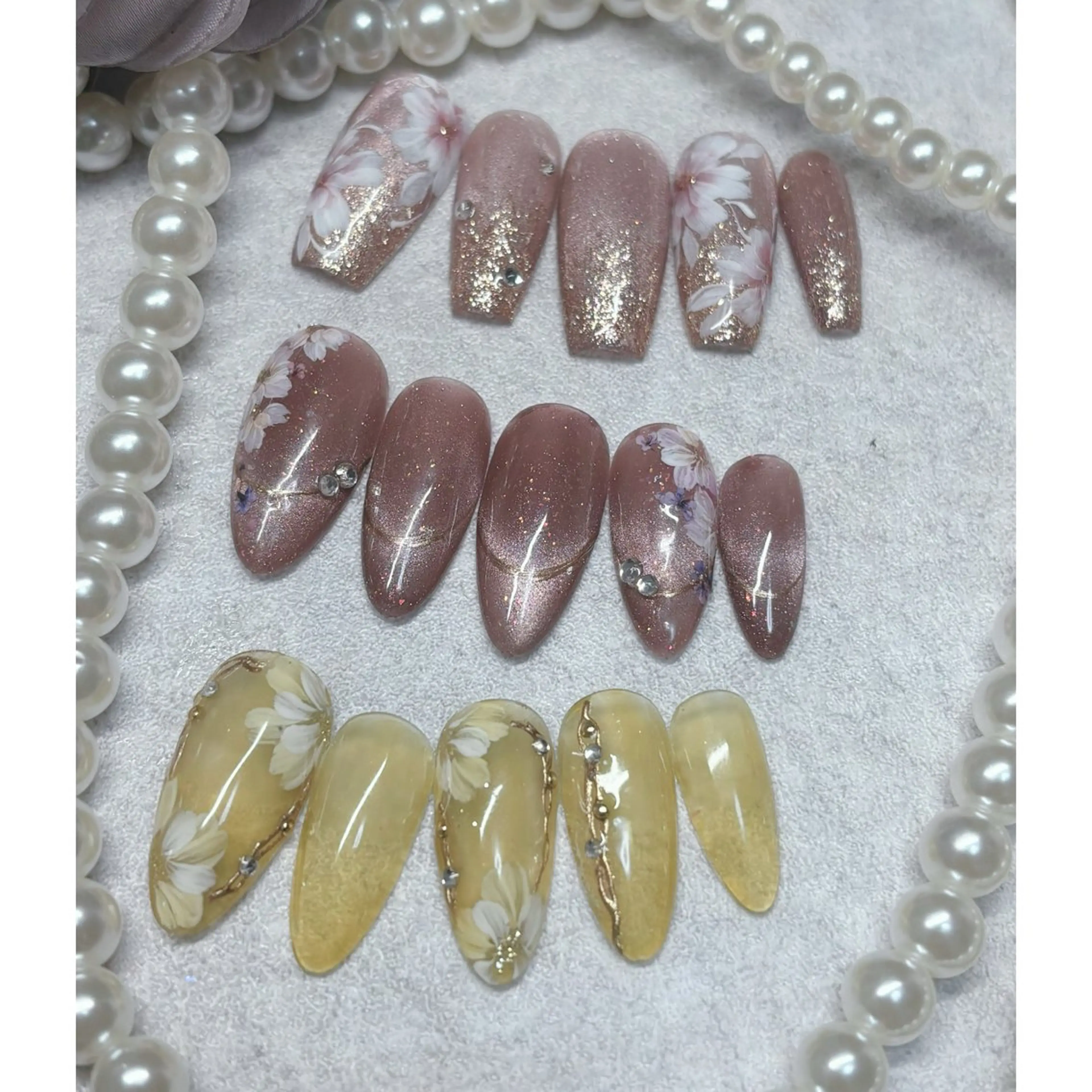 ネイル フラワーネイル マグネットネイル 認定講師⭐️歴20年 サロン&スクールのネイルデザイン