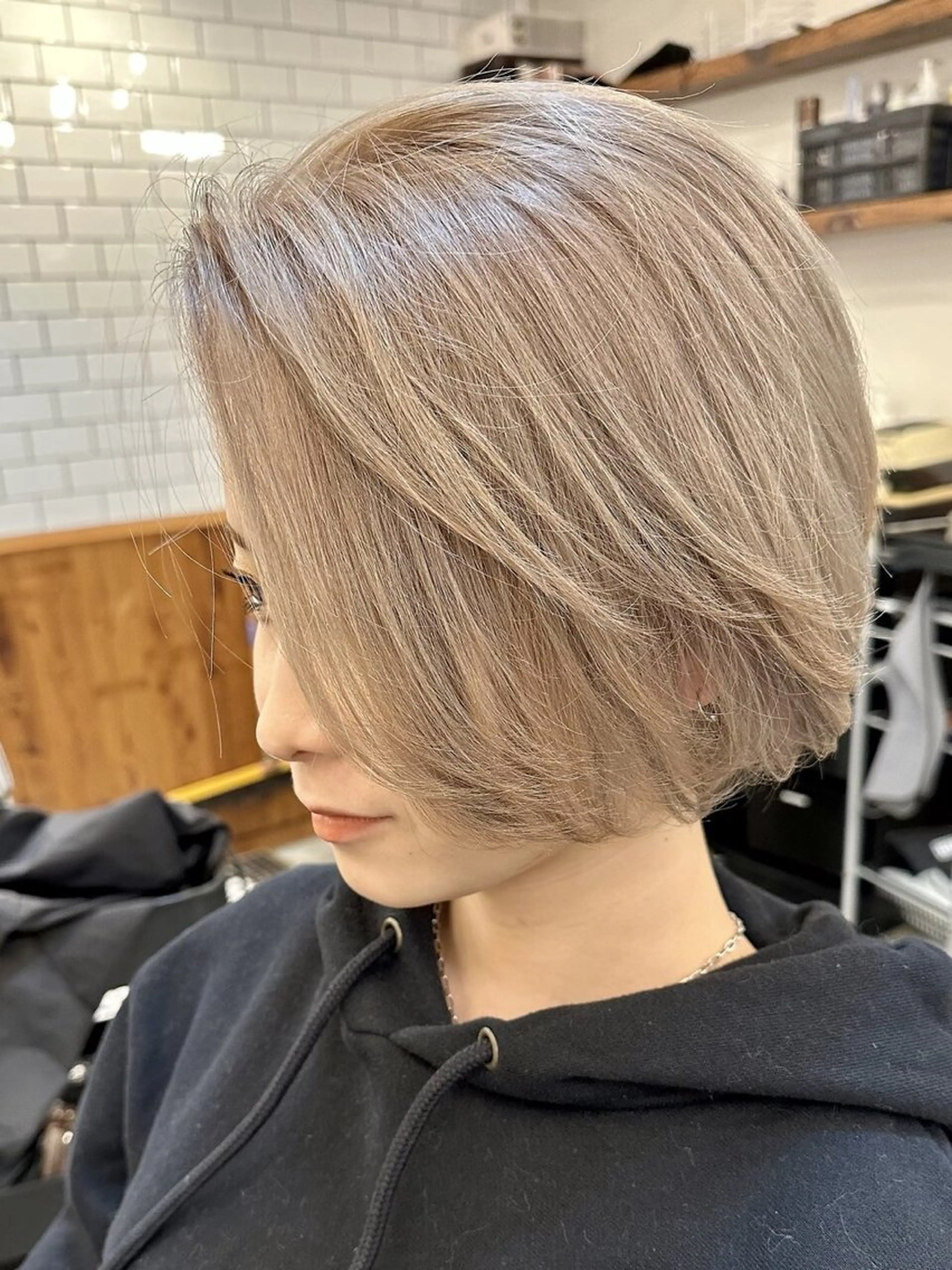 カラー MEGU💓艶髪 レイヤー💓韓国風のヘアスタイル