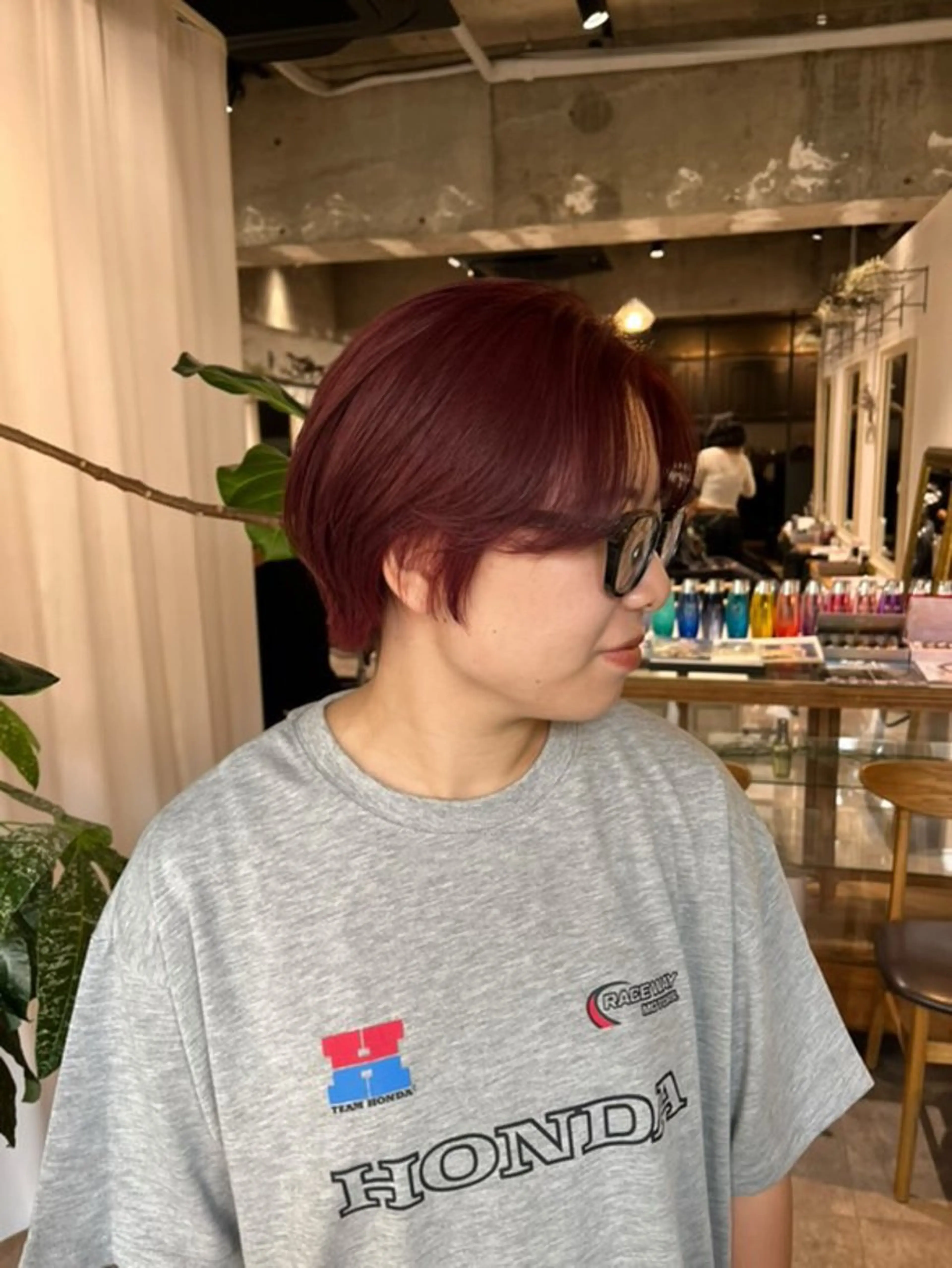 ショート カラー カット ヘアカラー トリートメント ZEST kalon RINAのマツエク・マツパデザイン